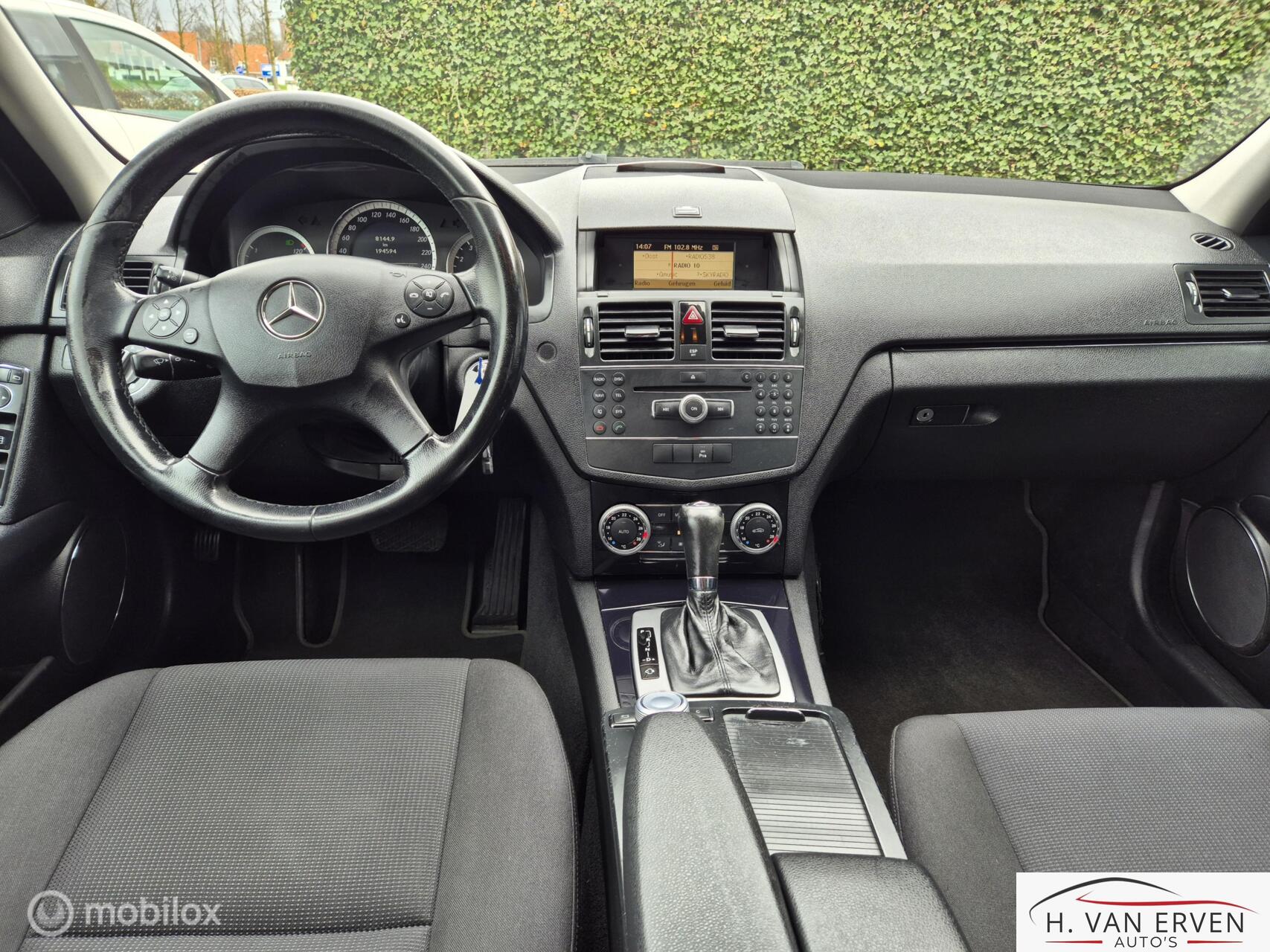 Foto van Mercedes-Benz C 180 Kompressor