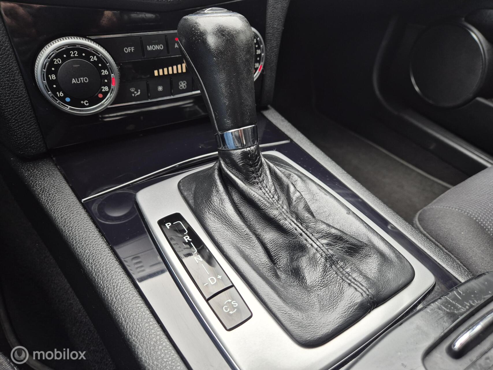 Foto van Mercedes-Benz C 180 Kompressor