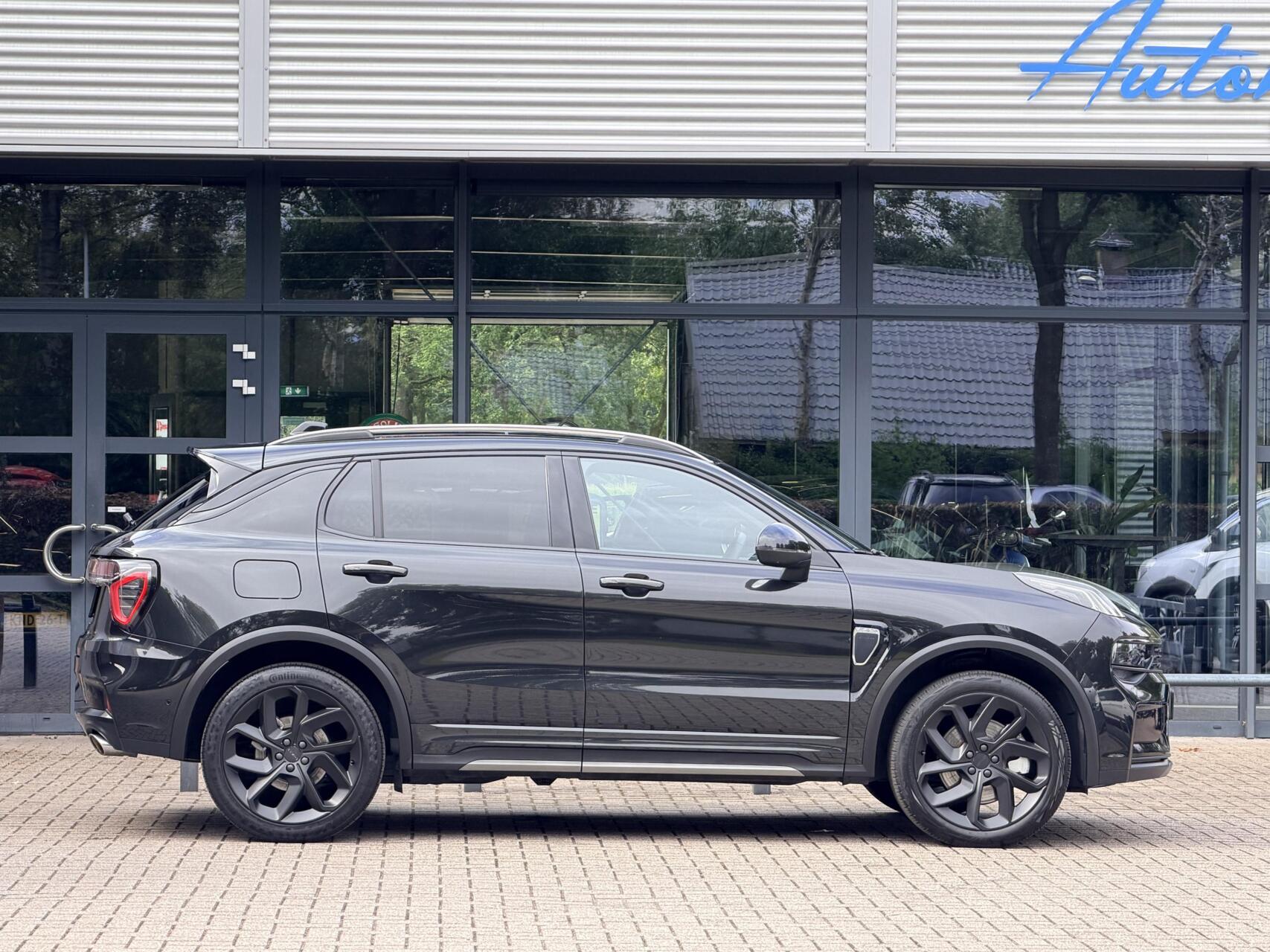 Foto van Lynk&co LYNK & Co 01