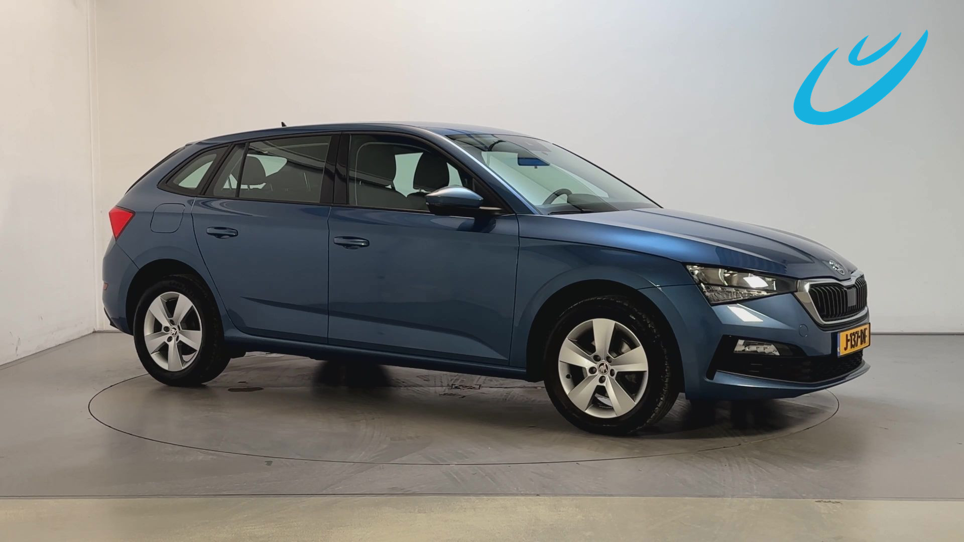 Skoda Scala 1.0 TSI 116pk Ambition Parkeersensoren App-Connect Airco Cruise Control 2020 - voorkant