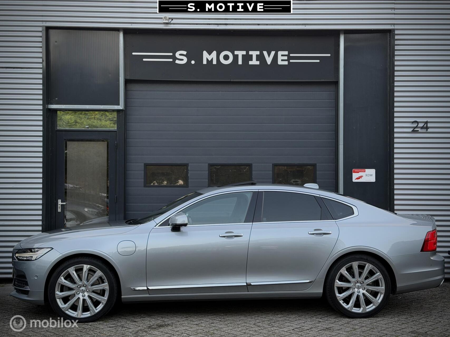 Foto van Volvo S90 T8 Twin Engine