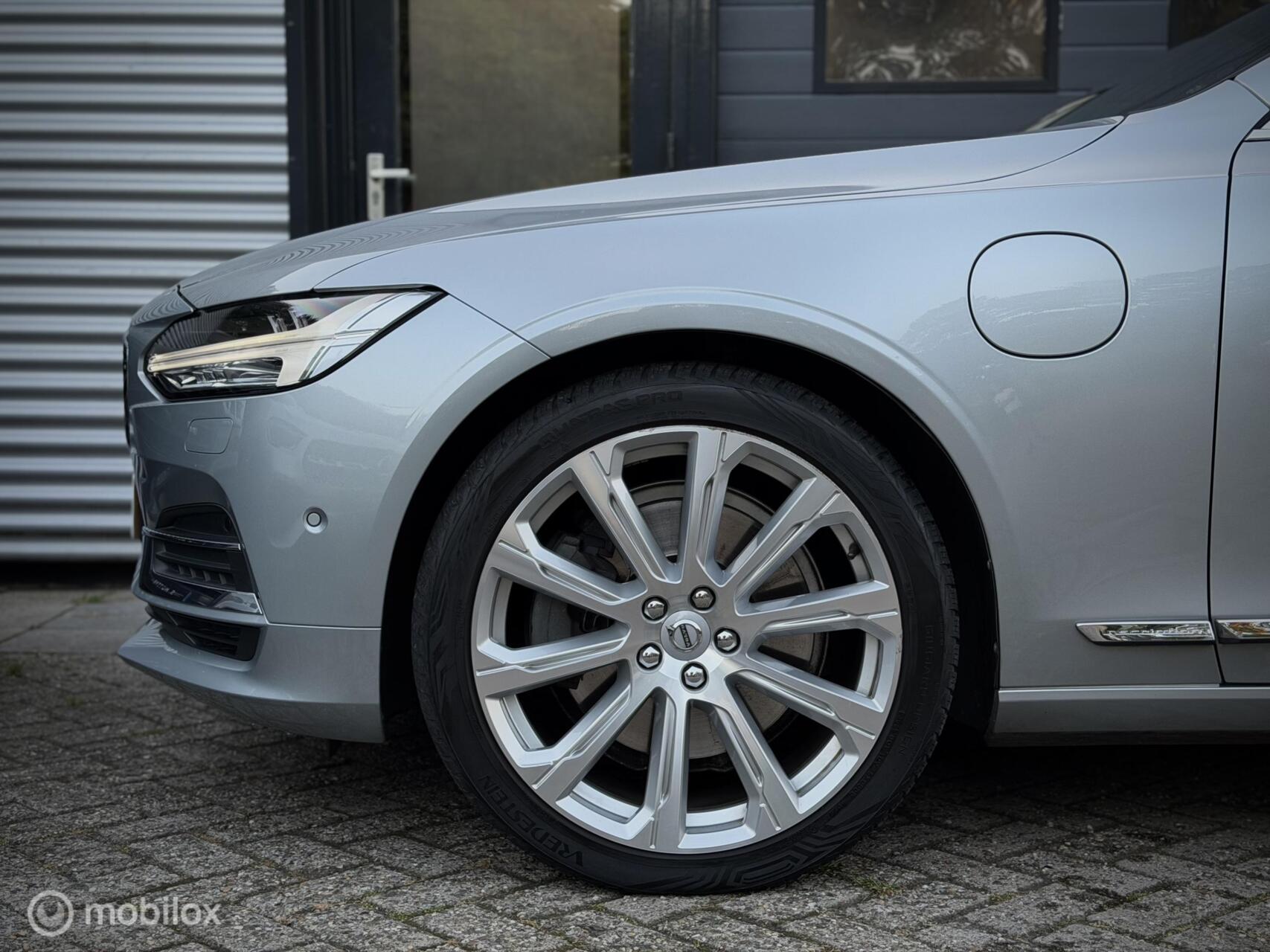 Foto van Volvo S90 T8 Twin Engine