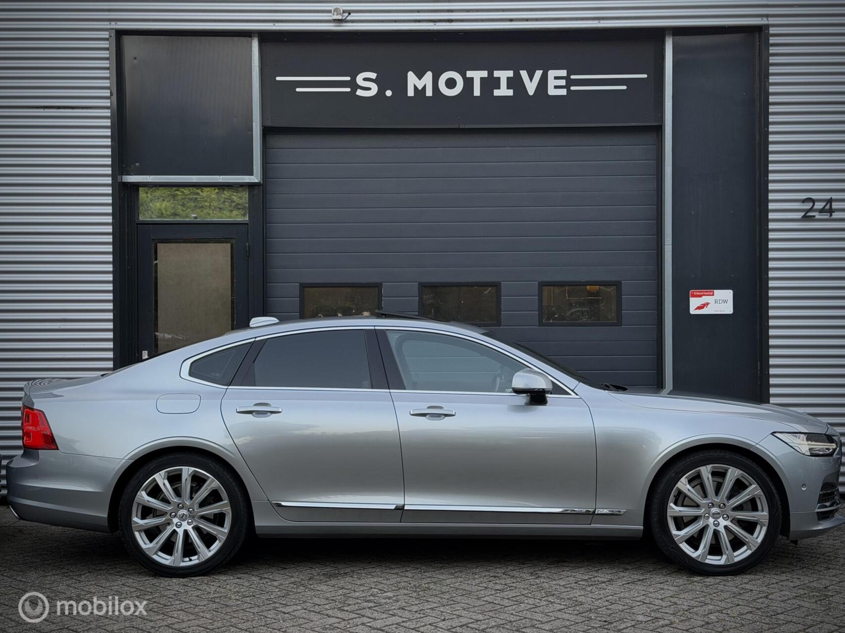 Foto van Volvo S90 T8 Twin Engine