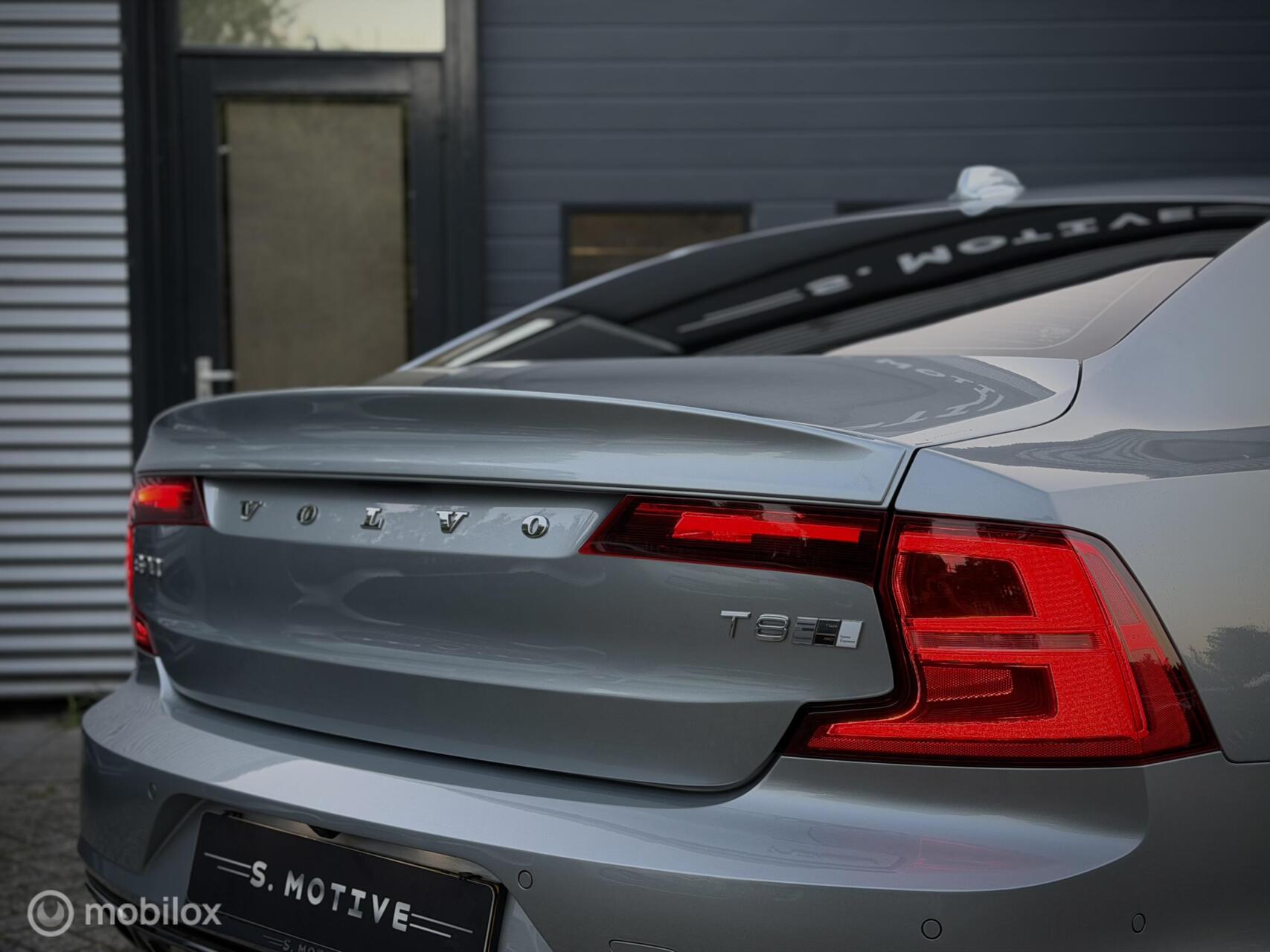 Foto van Volvo S90 T8 Twin Engine