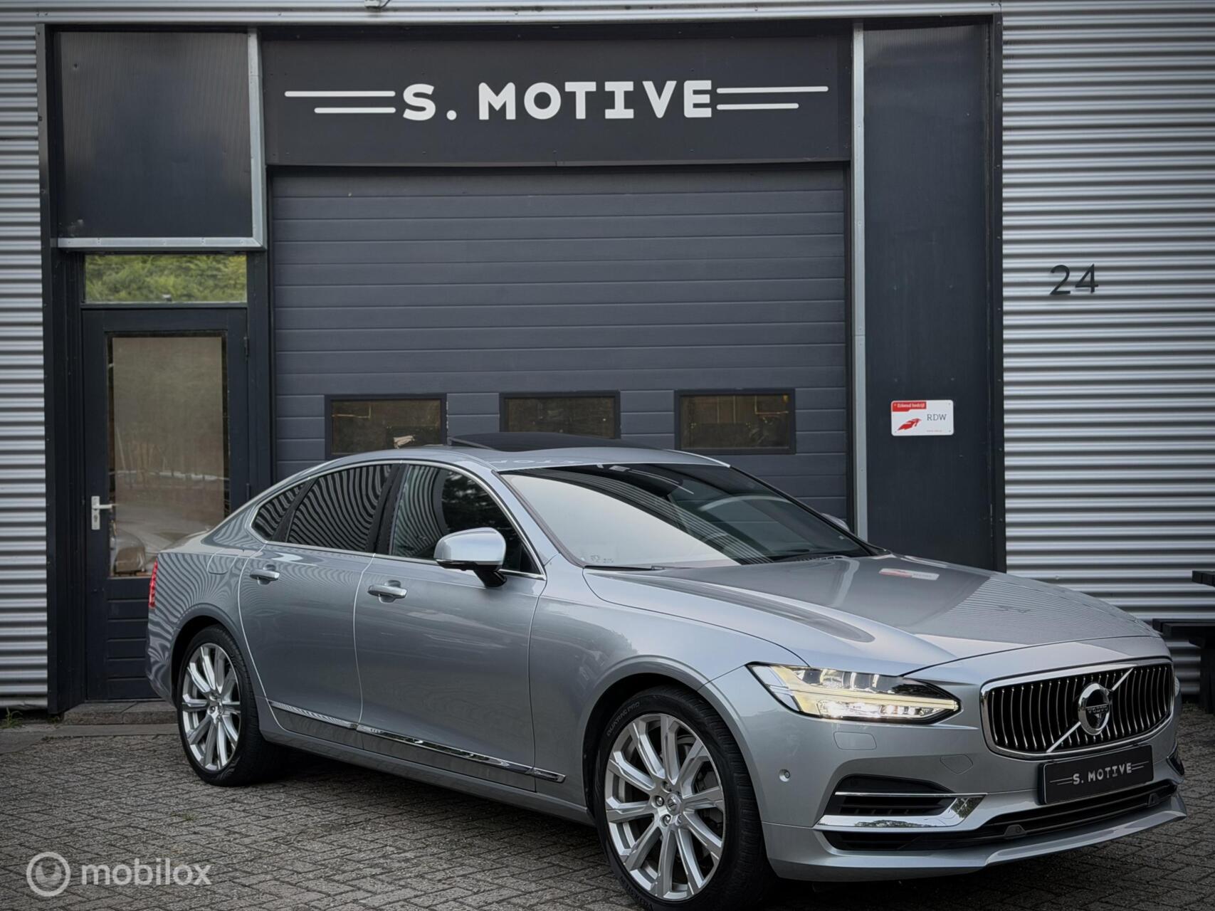 Foto van Volvo S90 T8 Twin Engine