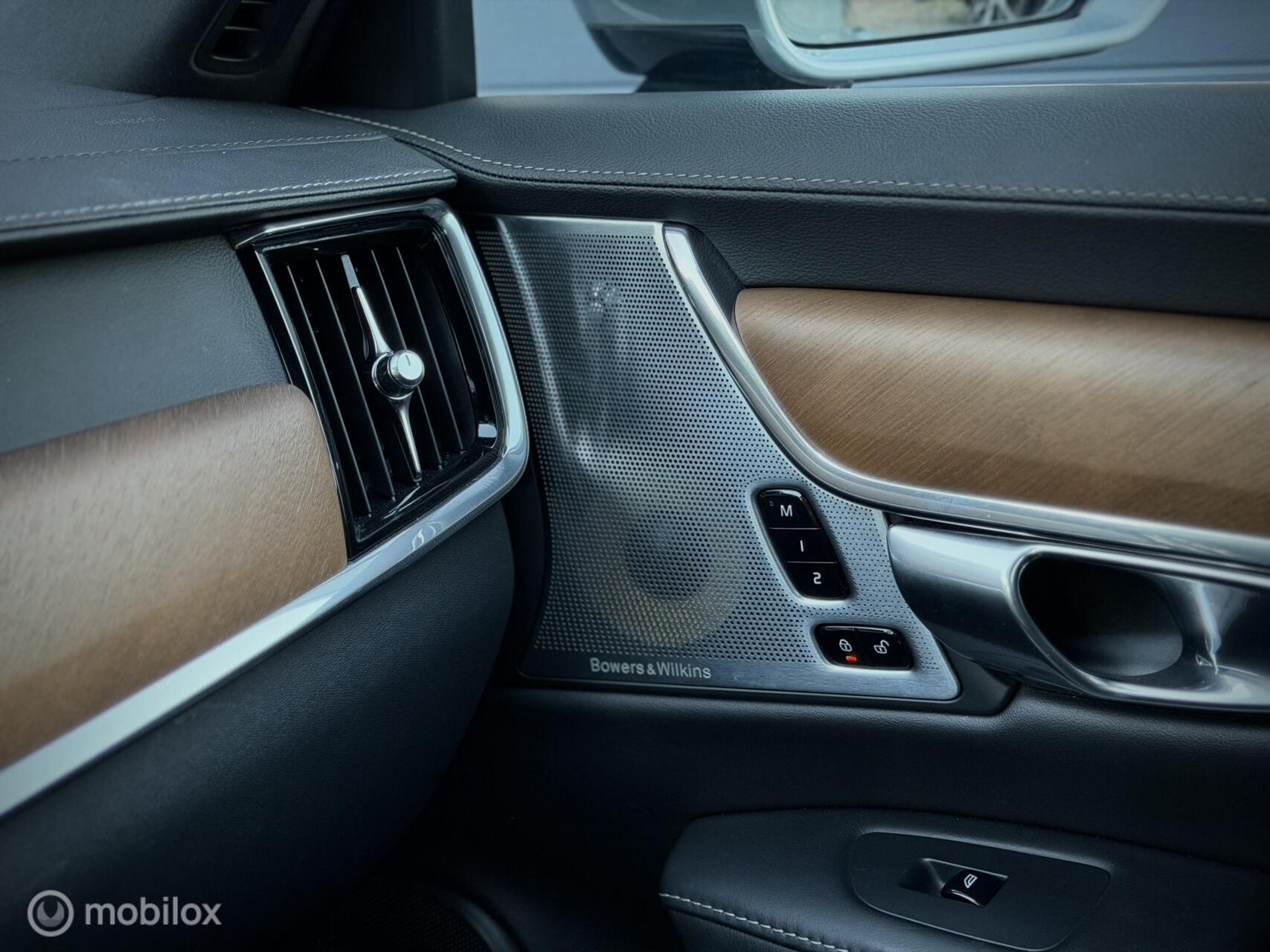 Foto van Volvo S90 T8 Twin Engine
