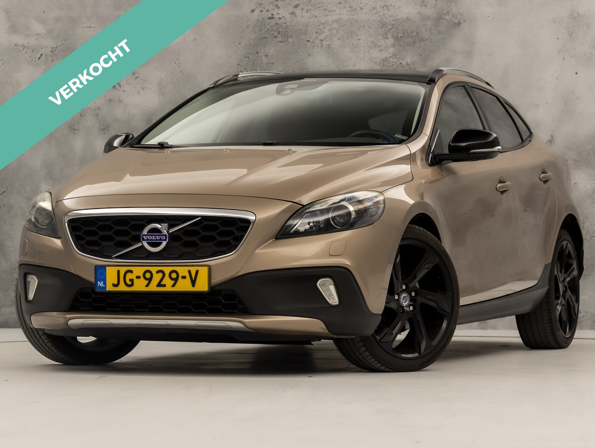 Volvo V40 Cross Country 1.6 T4 Summum Luxury 2013 - voorkant