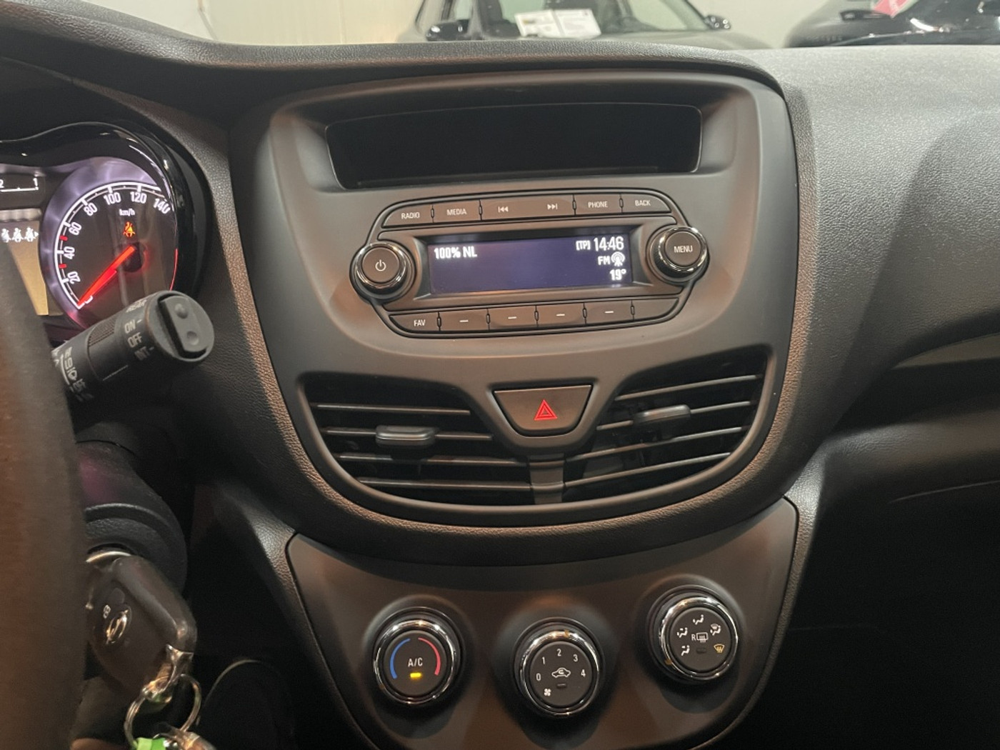 Foto van Opel Karl / Viva
