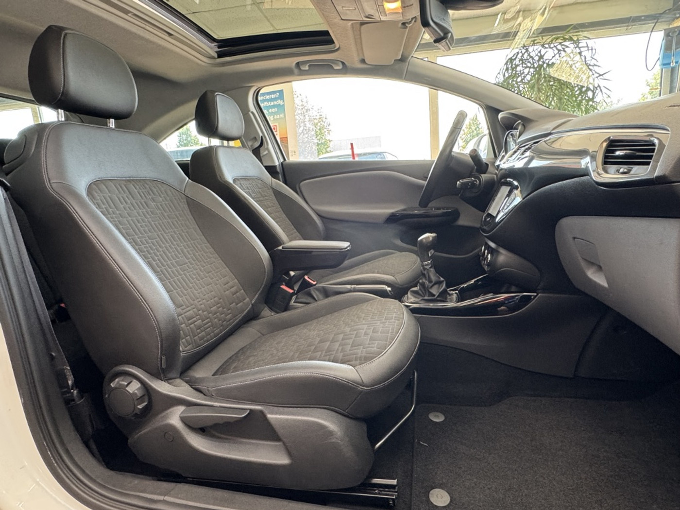 Foto van Opel Corsa-e