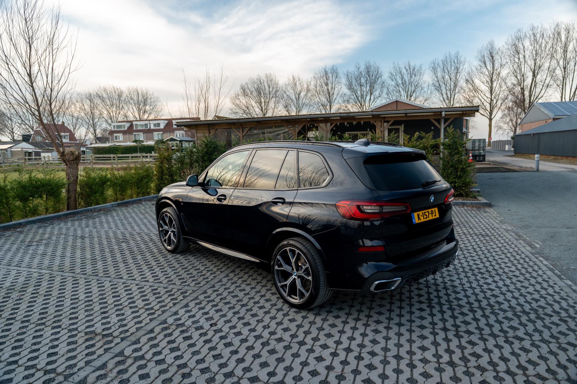 Foto van BMW X5 Xdrive40i