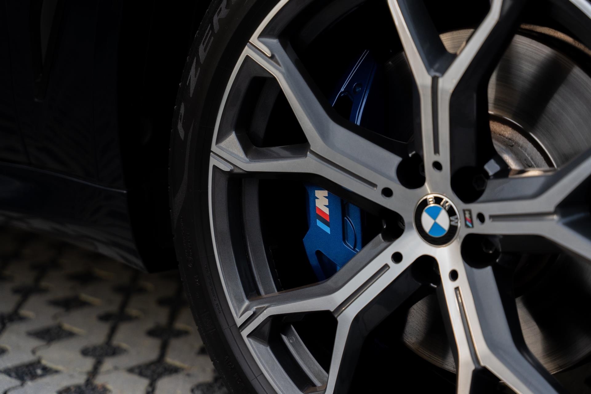 Foto van BMW X5 Xdrive40i