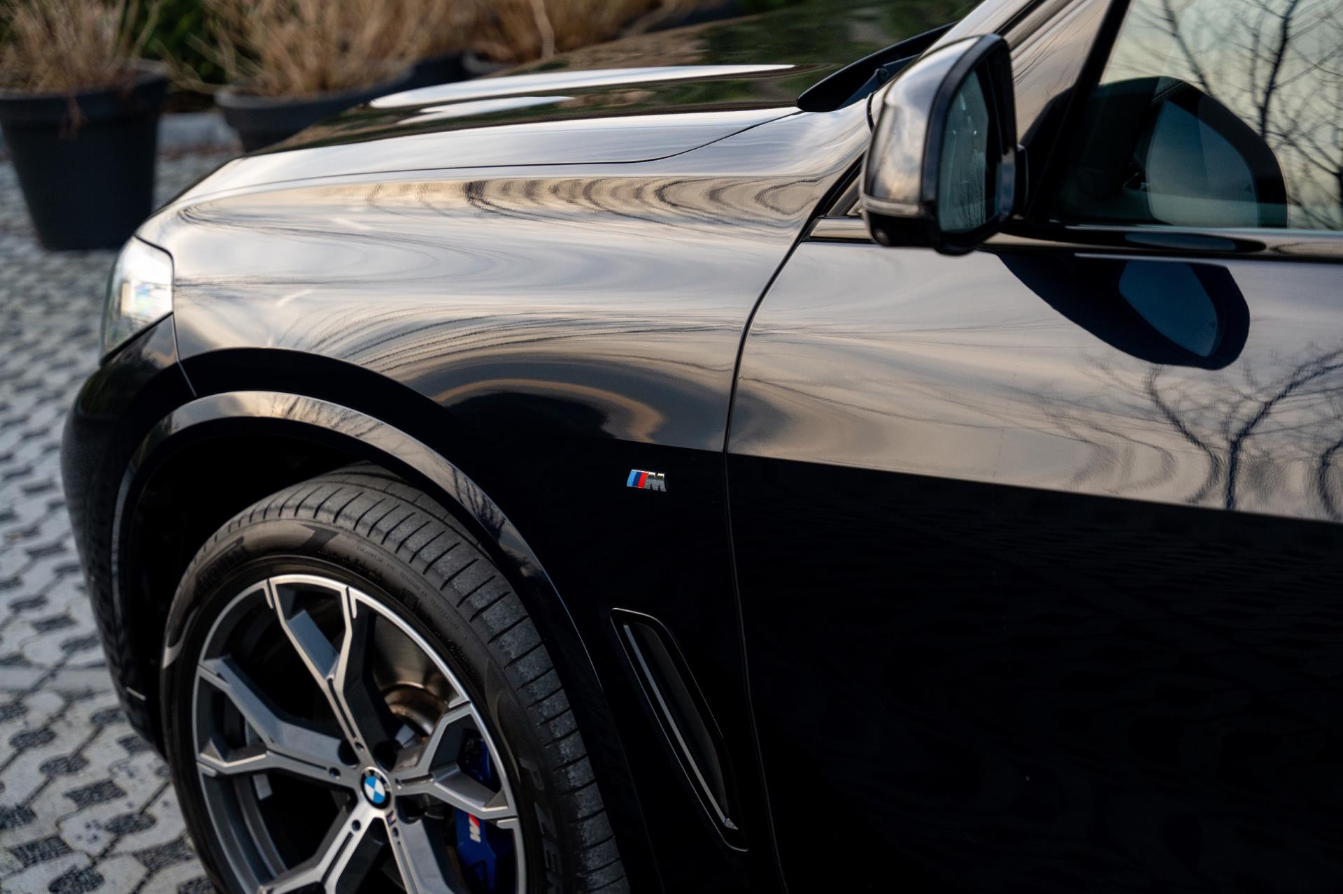 Foto van BMW X5 Xdrive40i