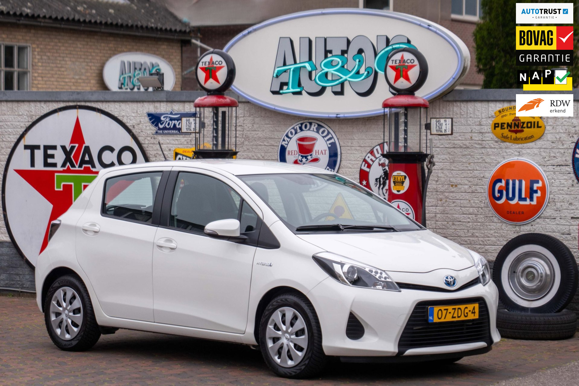 Toyota Toyota Yaris Hybrid 1.5 Full Hybrid Aspiration 1e Eig. 37.800 km +NAP NL-auto 2012 - voorkant