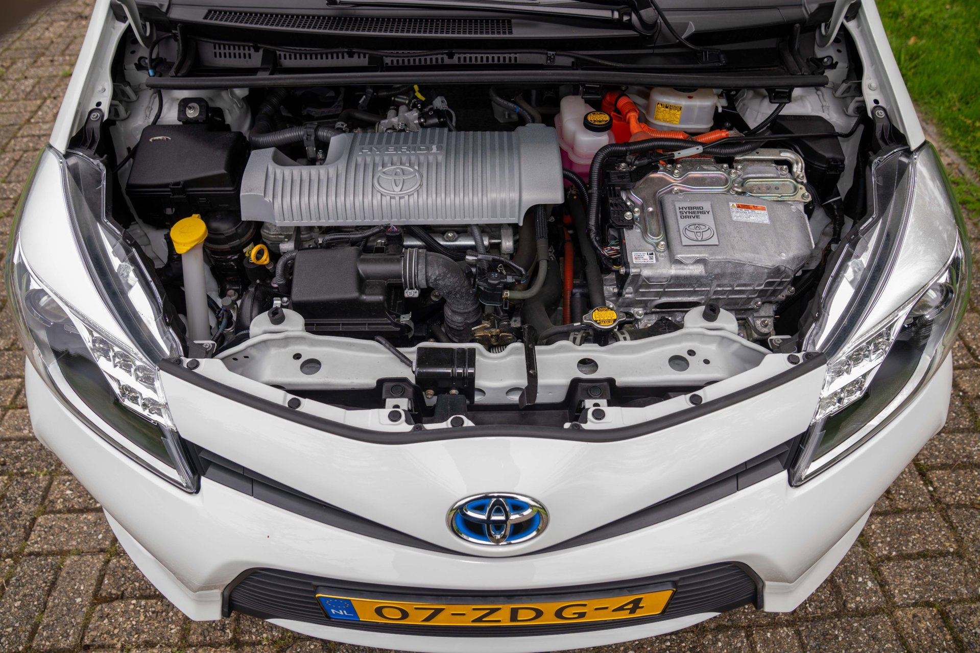 Foto van Toyota Toyota Yaris Hybrid