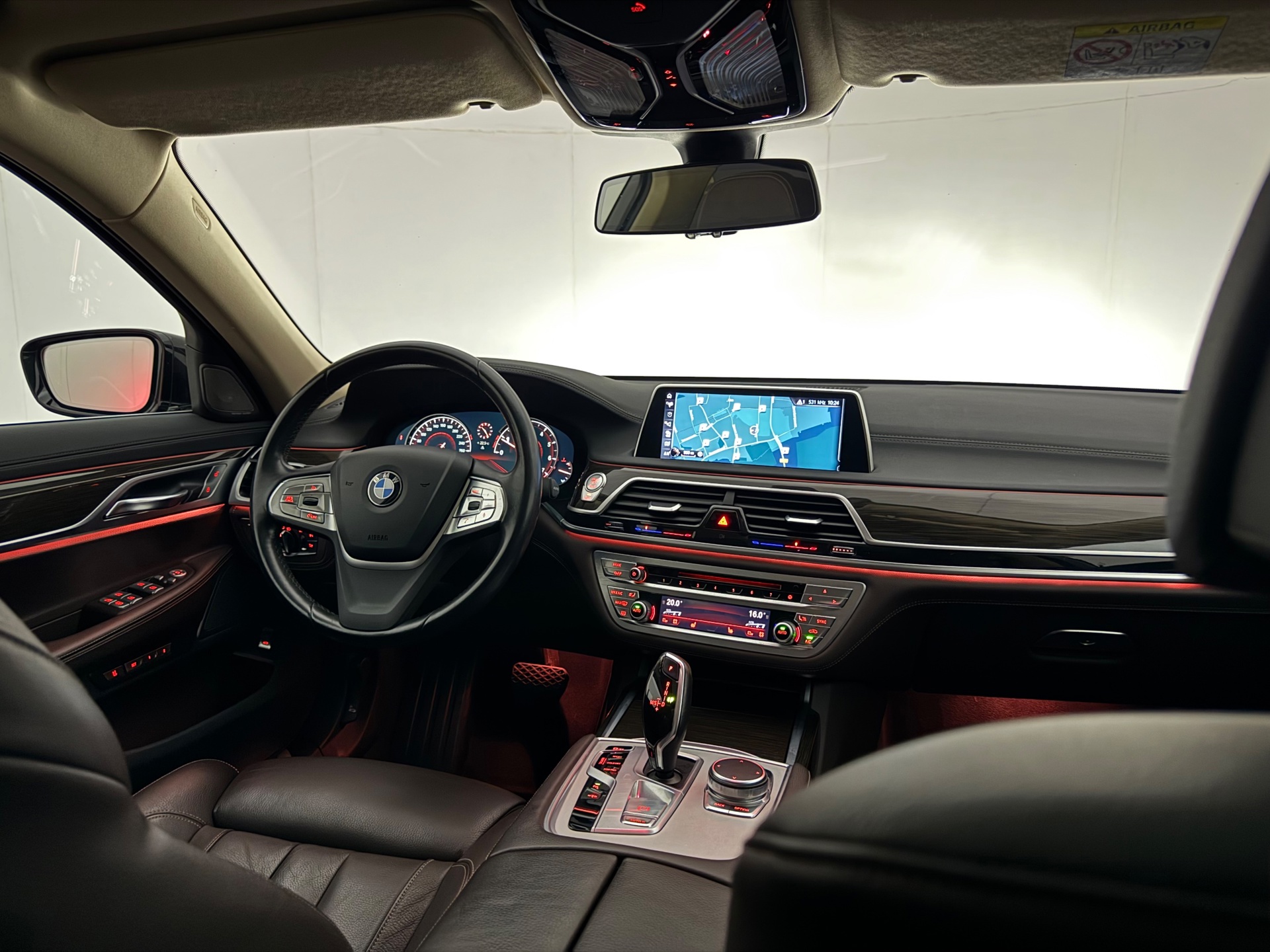 Foto van BMW 740i
