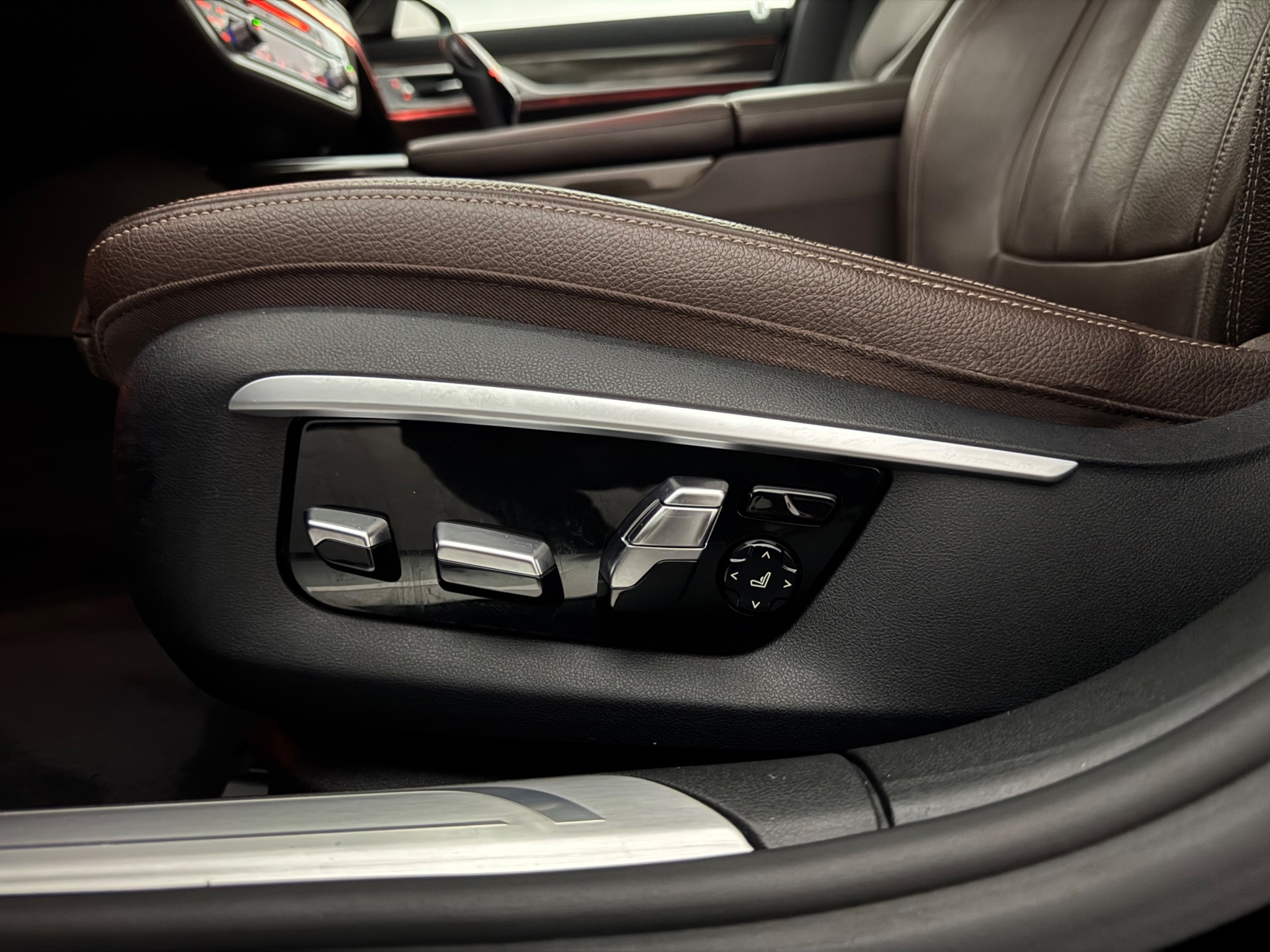 Foto van BMW 740i