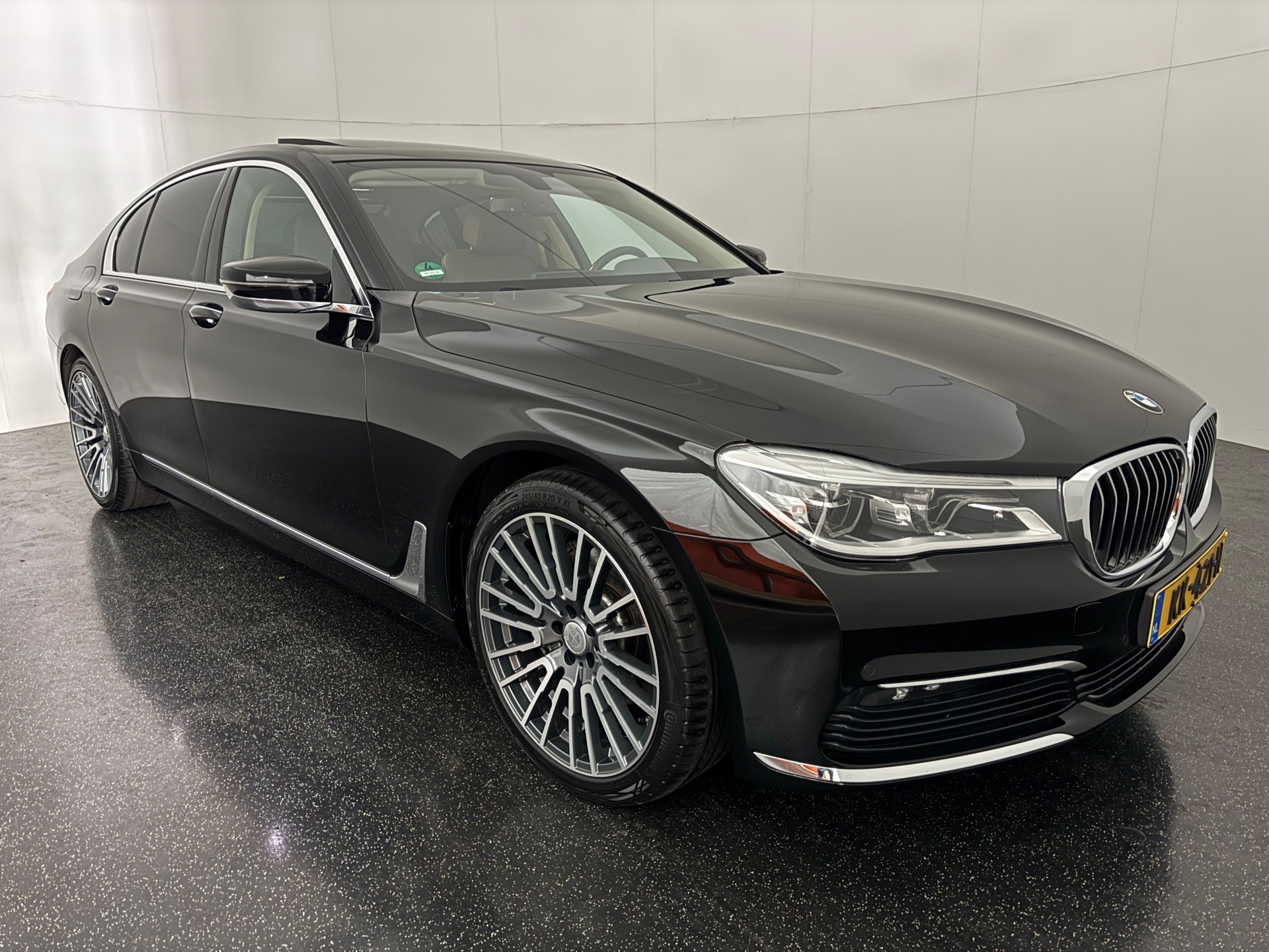 Foto van BMW 740i