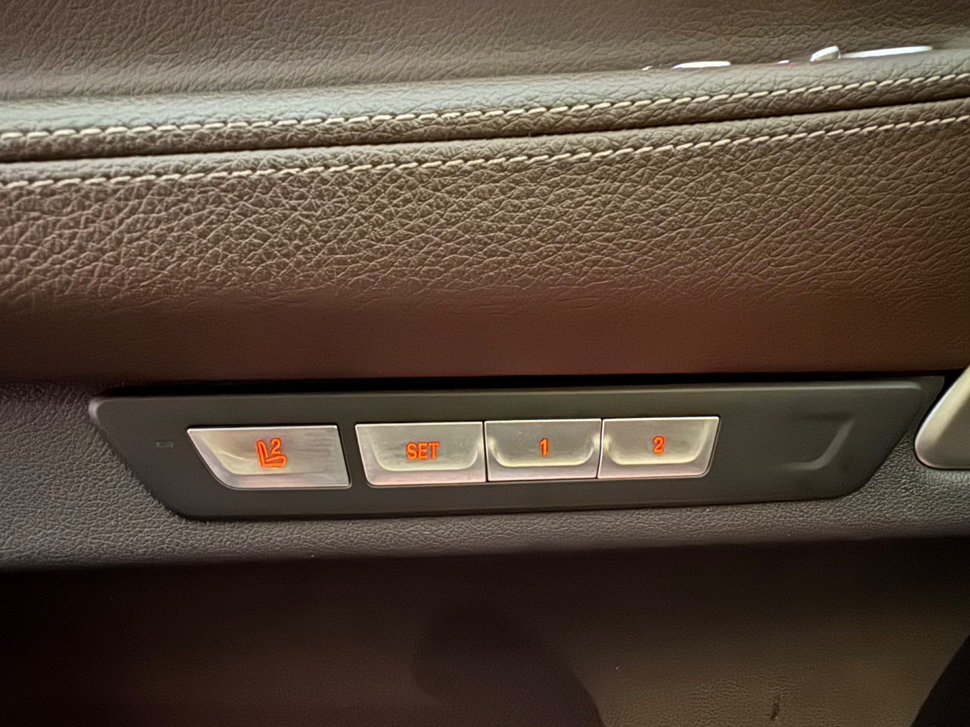 Foto van BMW 740i