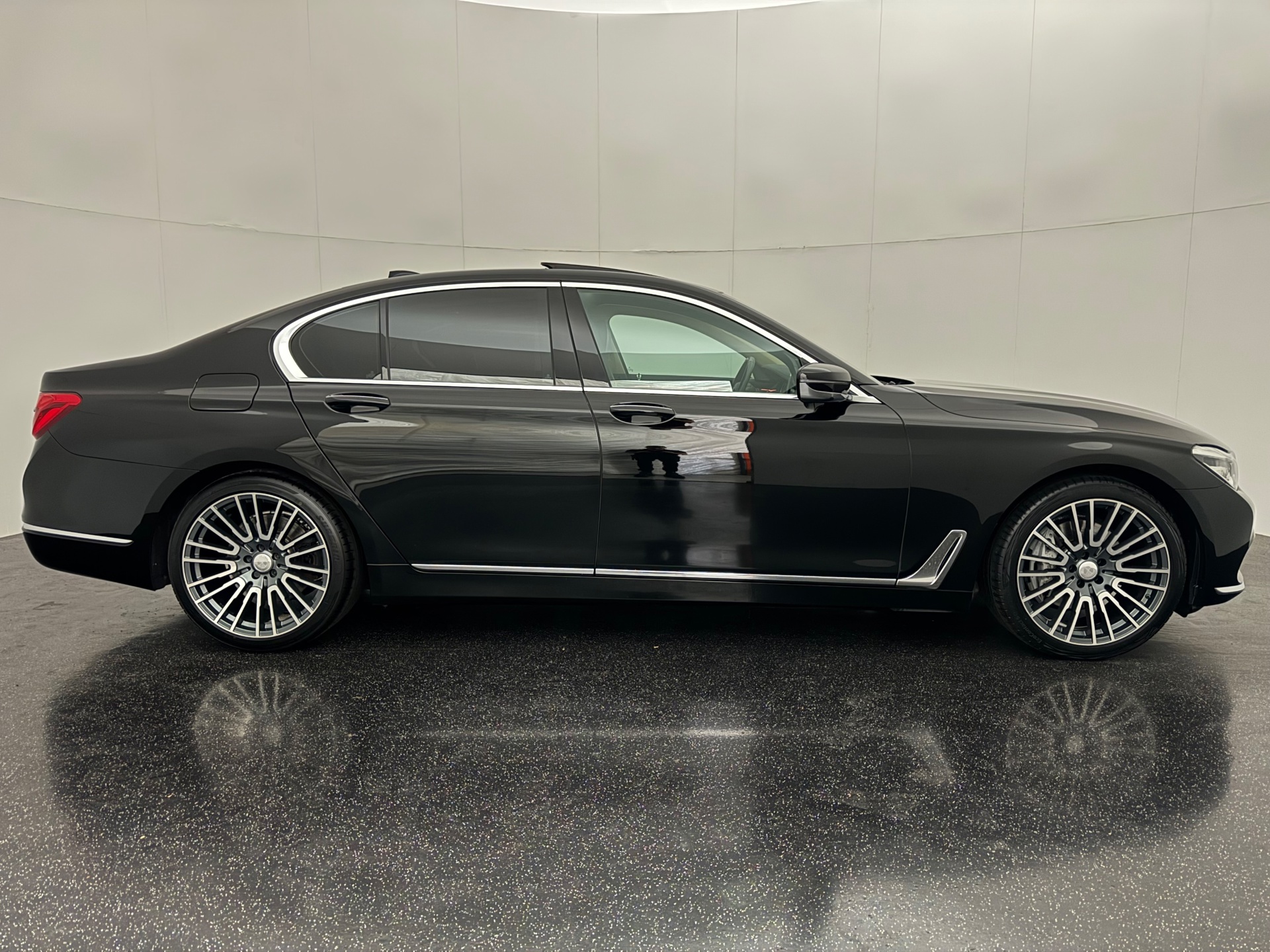 Foto van BMW 740i