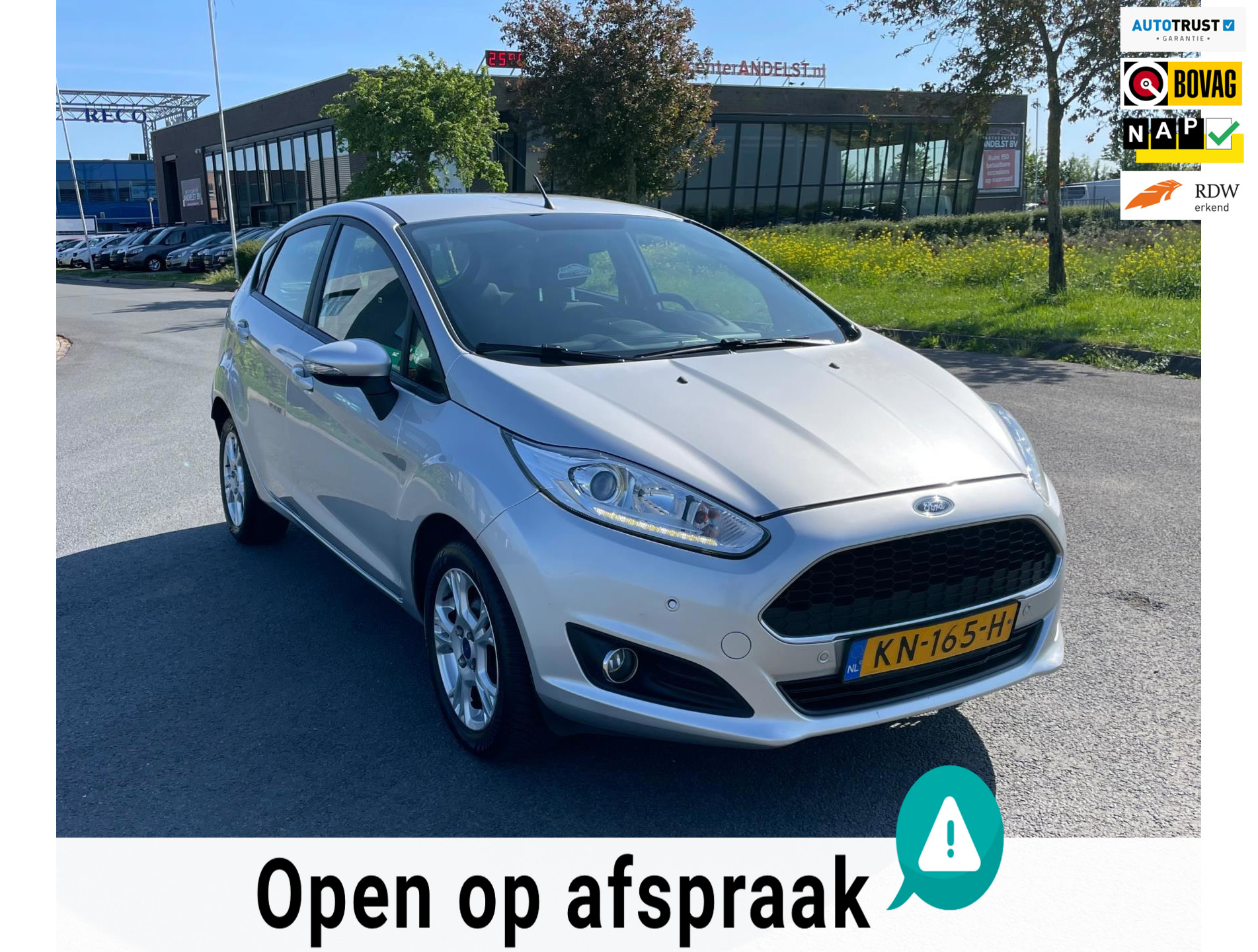 Ford Fiesta 1.0 Style Ultimate, 5drs, Airco, Pdc, Cruise, Navi, Geen import, Nap, Mooie kmstand! 2016 - voorkant