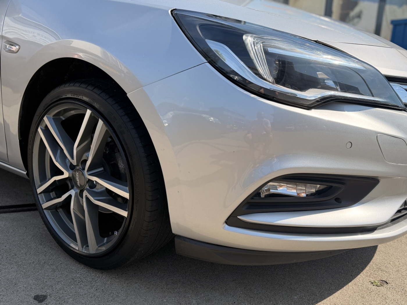 Foto van Opel Astra Sports Tourer