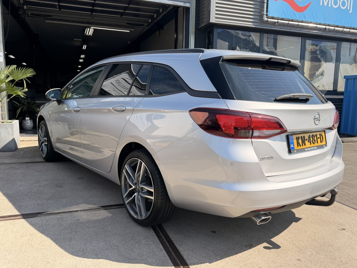 Foto van Opel Astra Sports Tourer