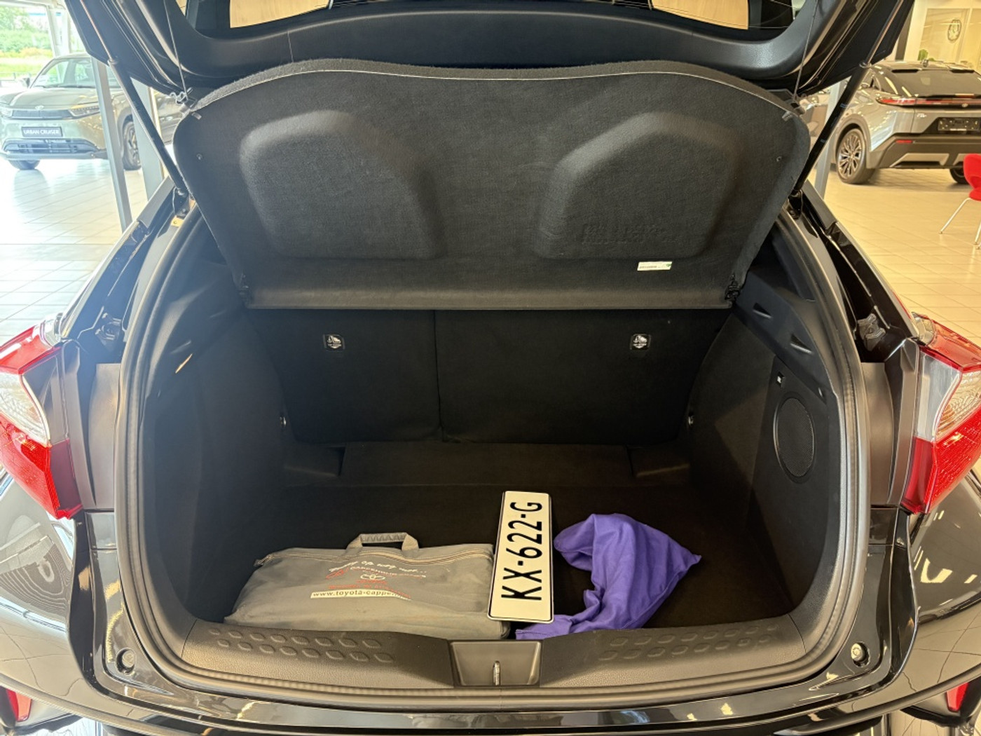 Foto van Toyota Toyota C-hr