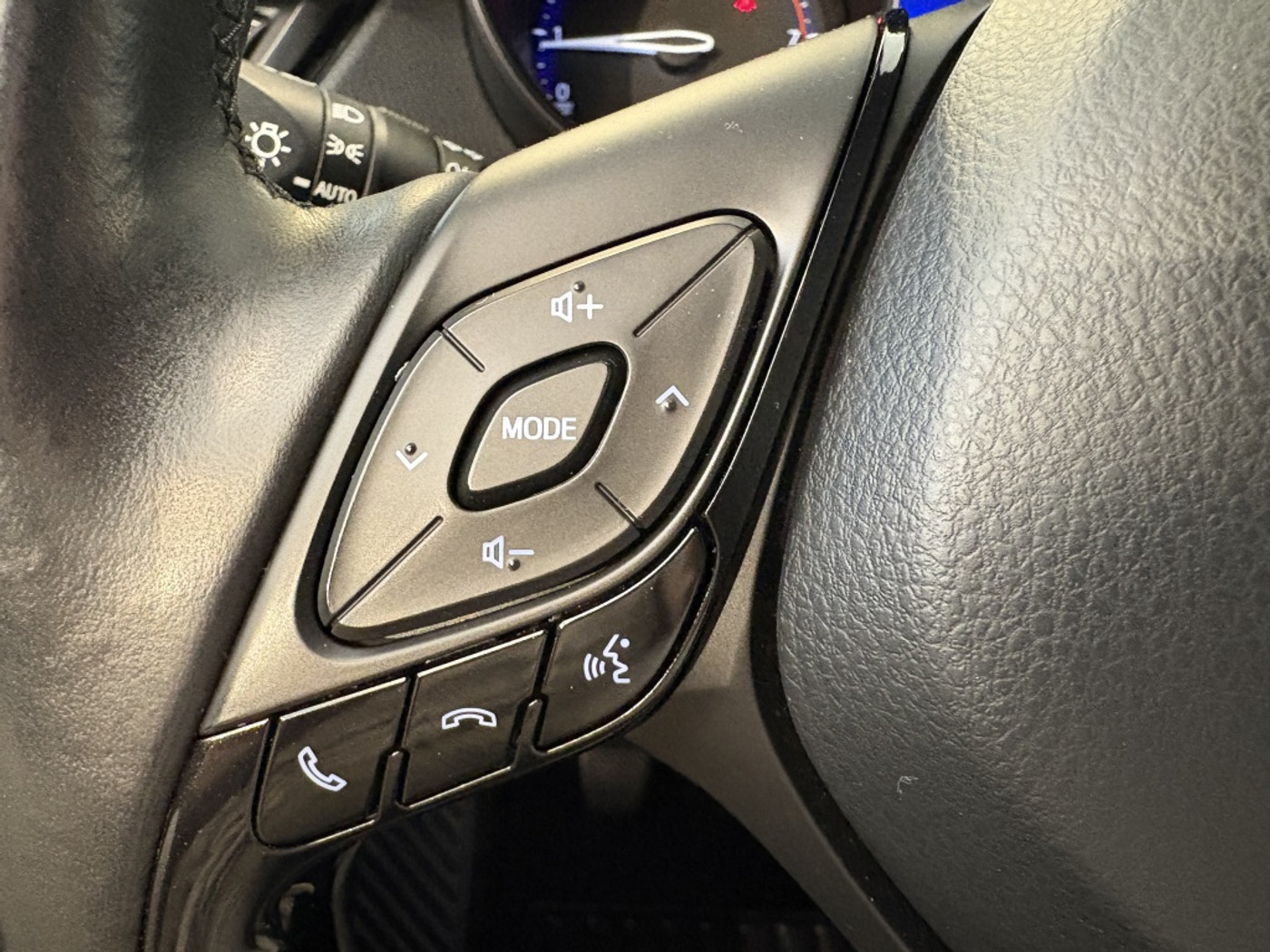 Foto van Toyota Toyota C-hr