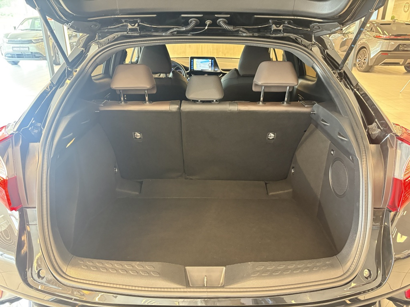 Foto van Toyota Toyota C-hr