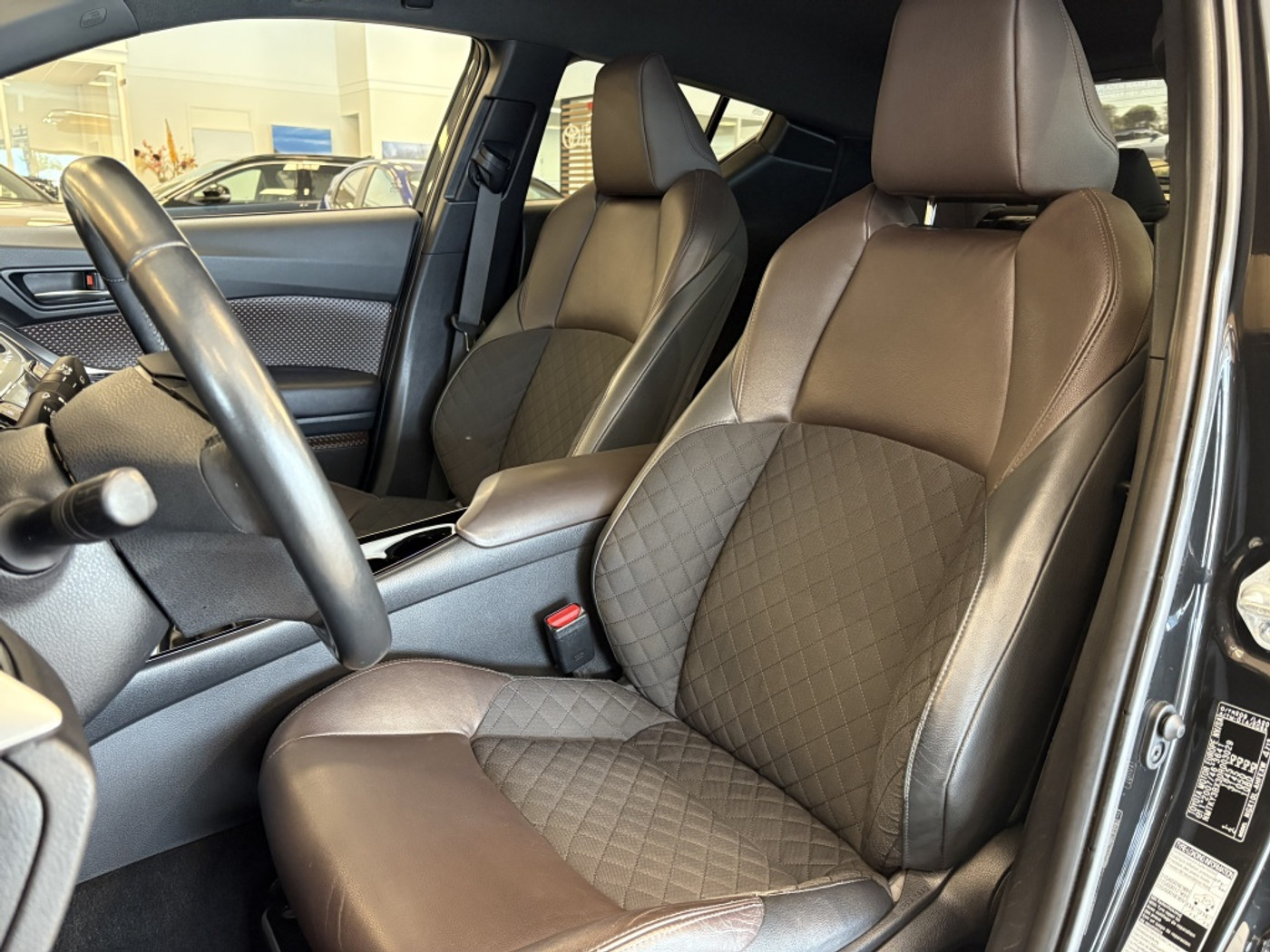 Foto van Toyota Toyota C-hr