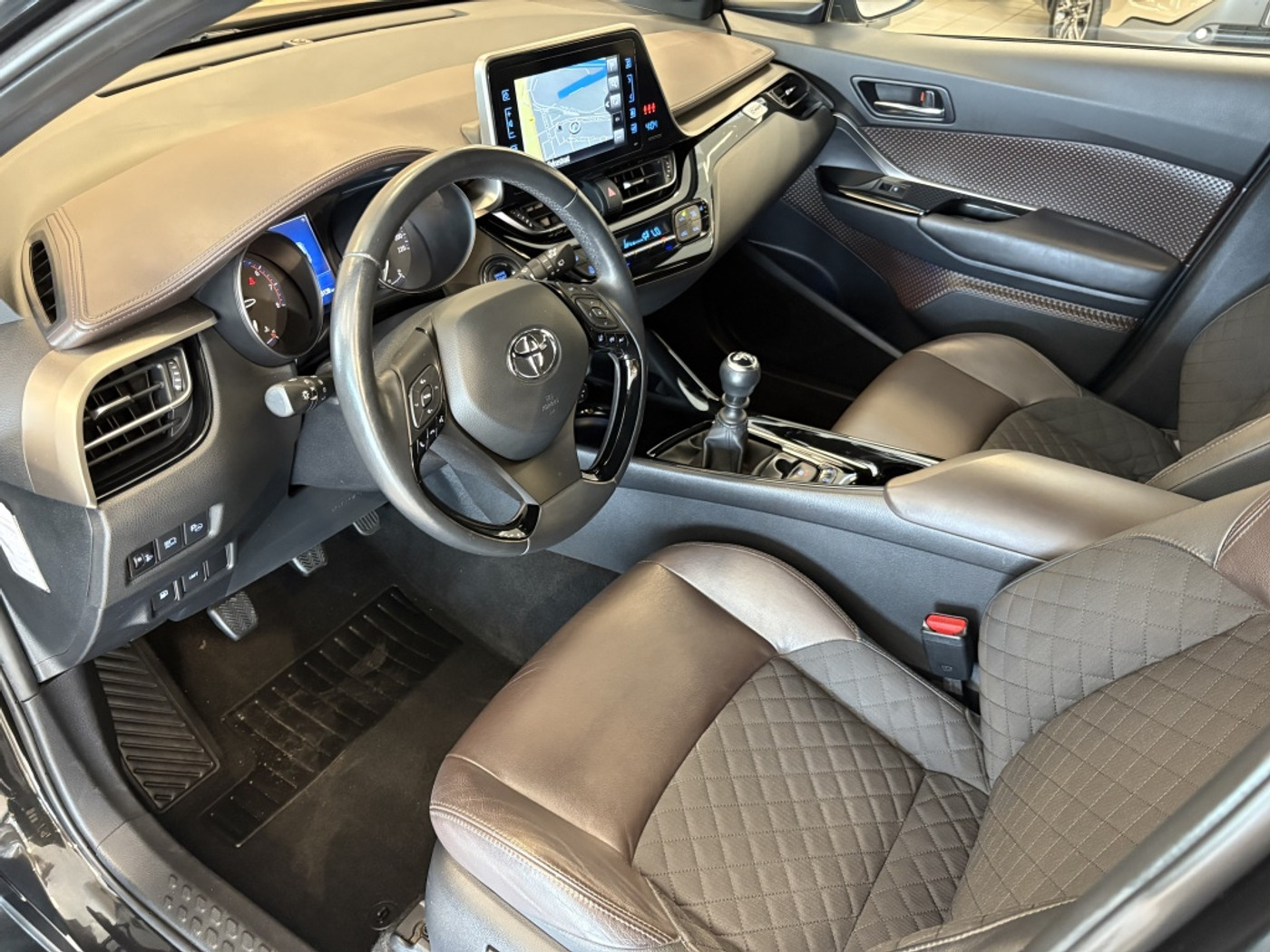 Foto van Toyota Toyota C-hr