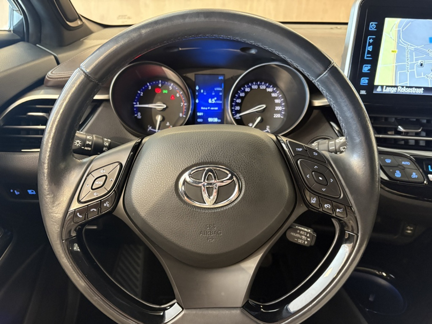 Foto van Toyota Toyota C-hr