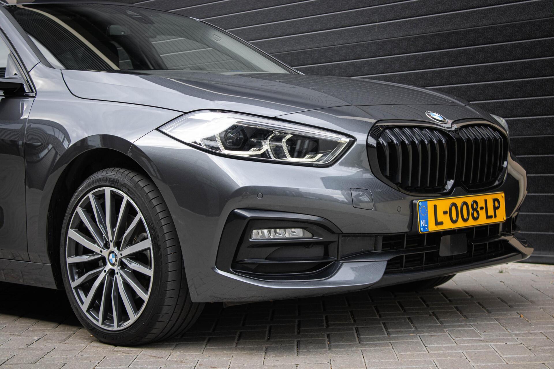 Foto van BMW 118i