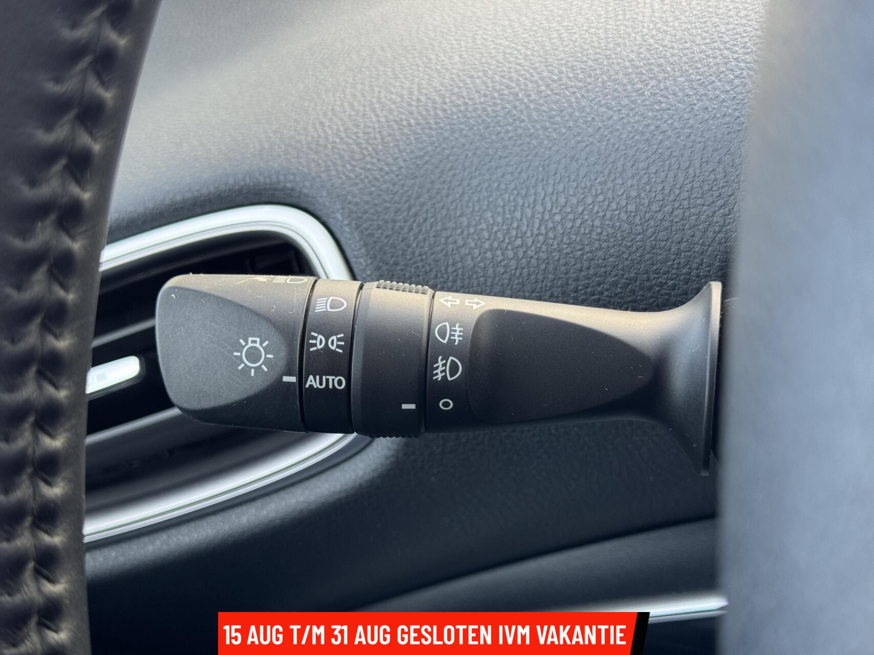 Foto van Toyota Toyota Prius PHV