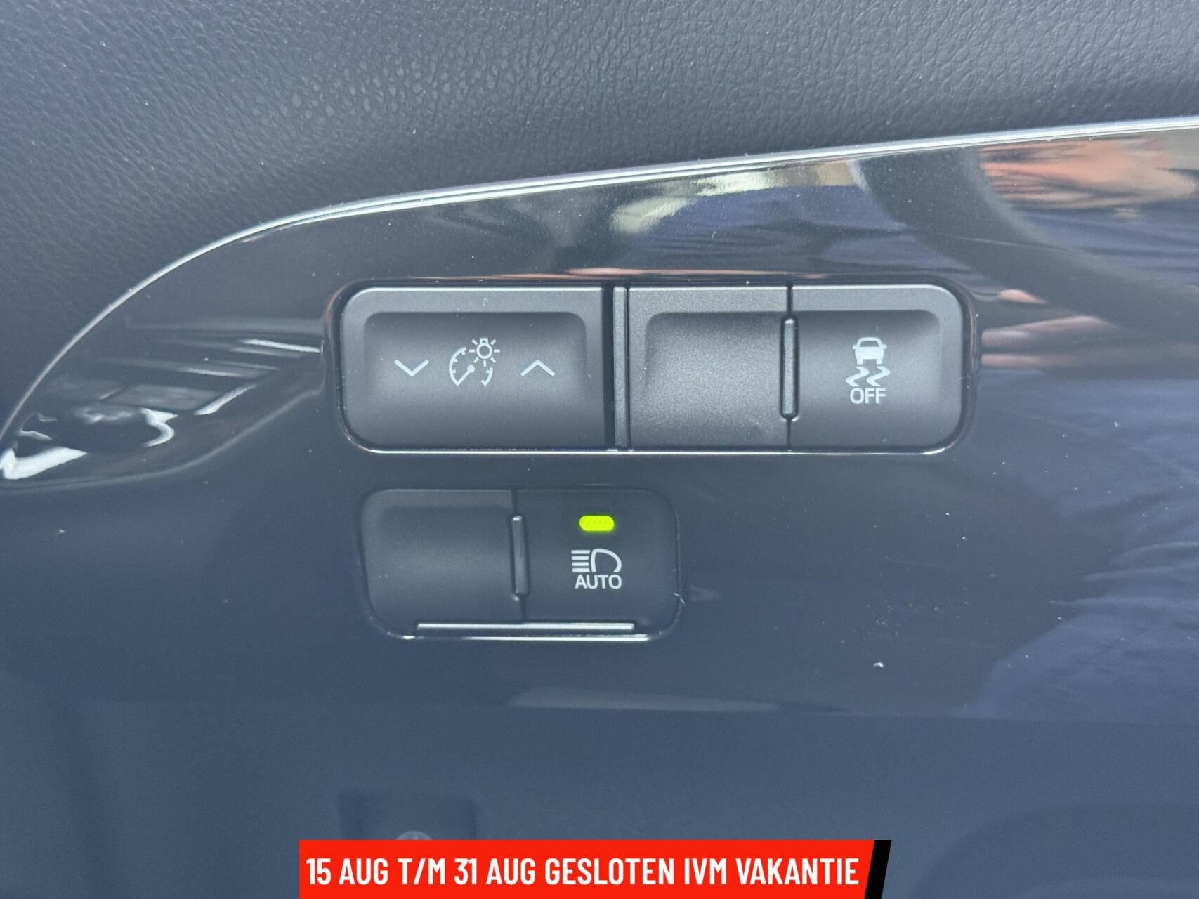 Foto van Toyota Toyota Prius PHV