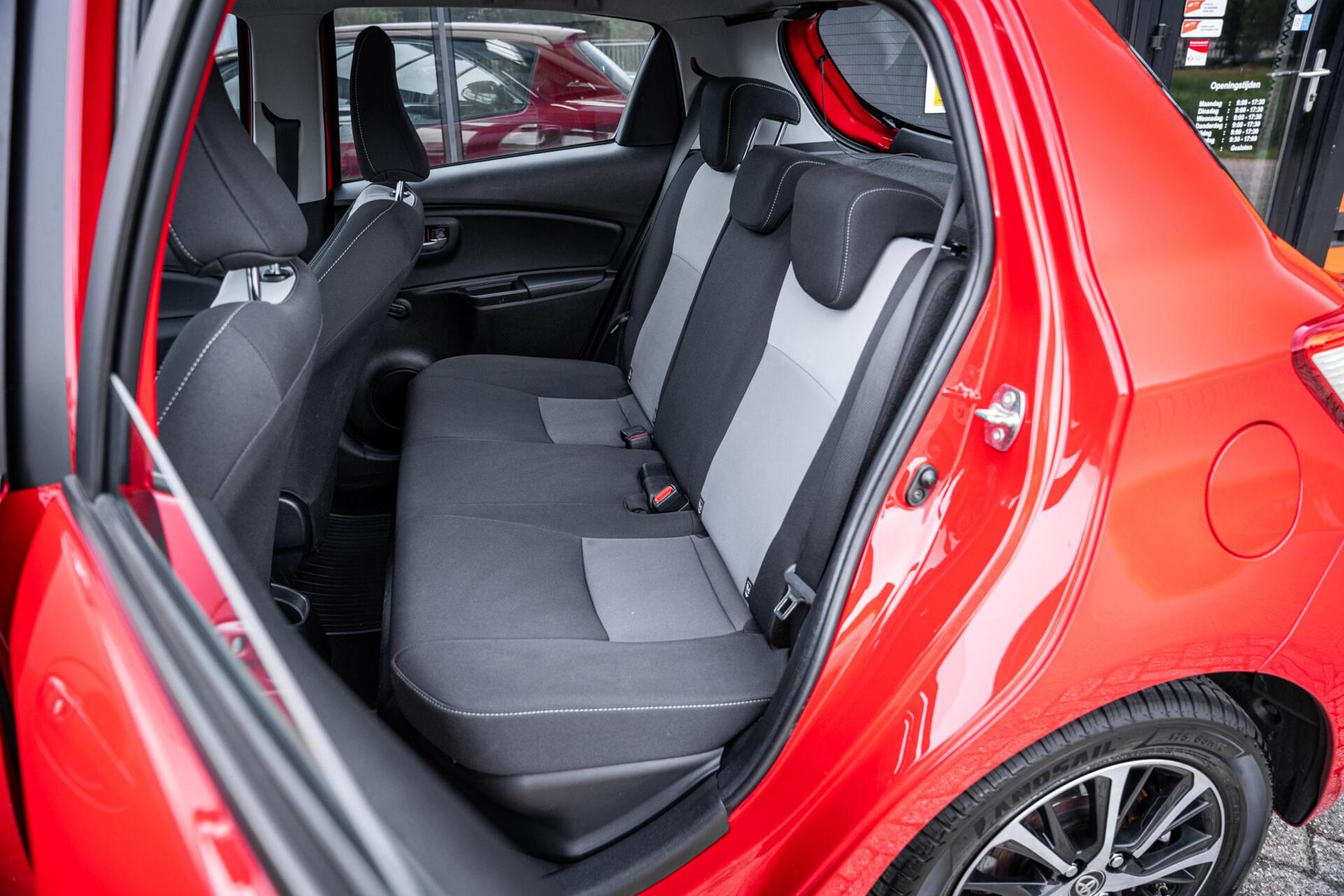 Foto van Toyota Toyota Yaris Hybrid