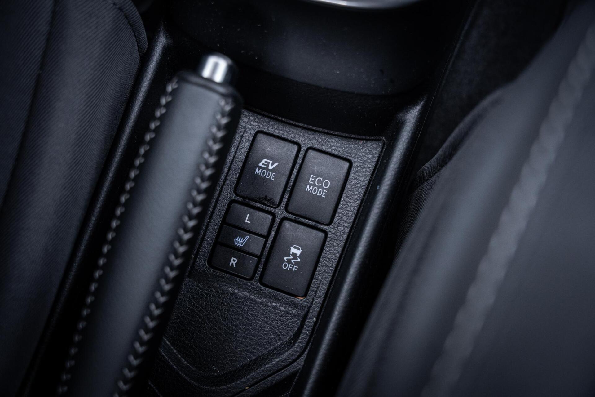 Foto van Toyota Toyota Yaris Hybrid