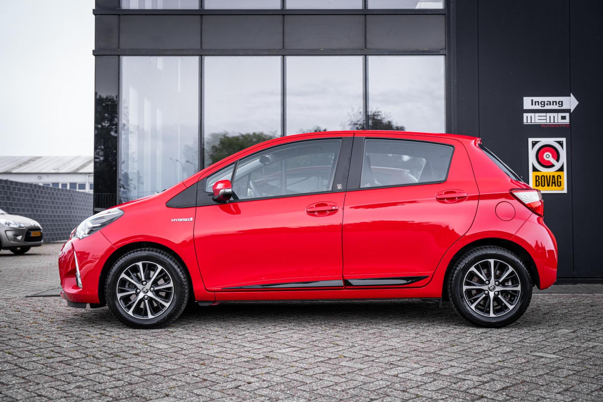 Foto van Toyota Toyota Yaris Hybrid