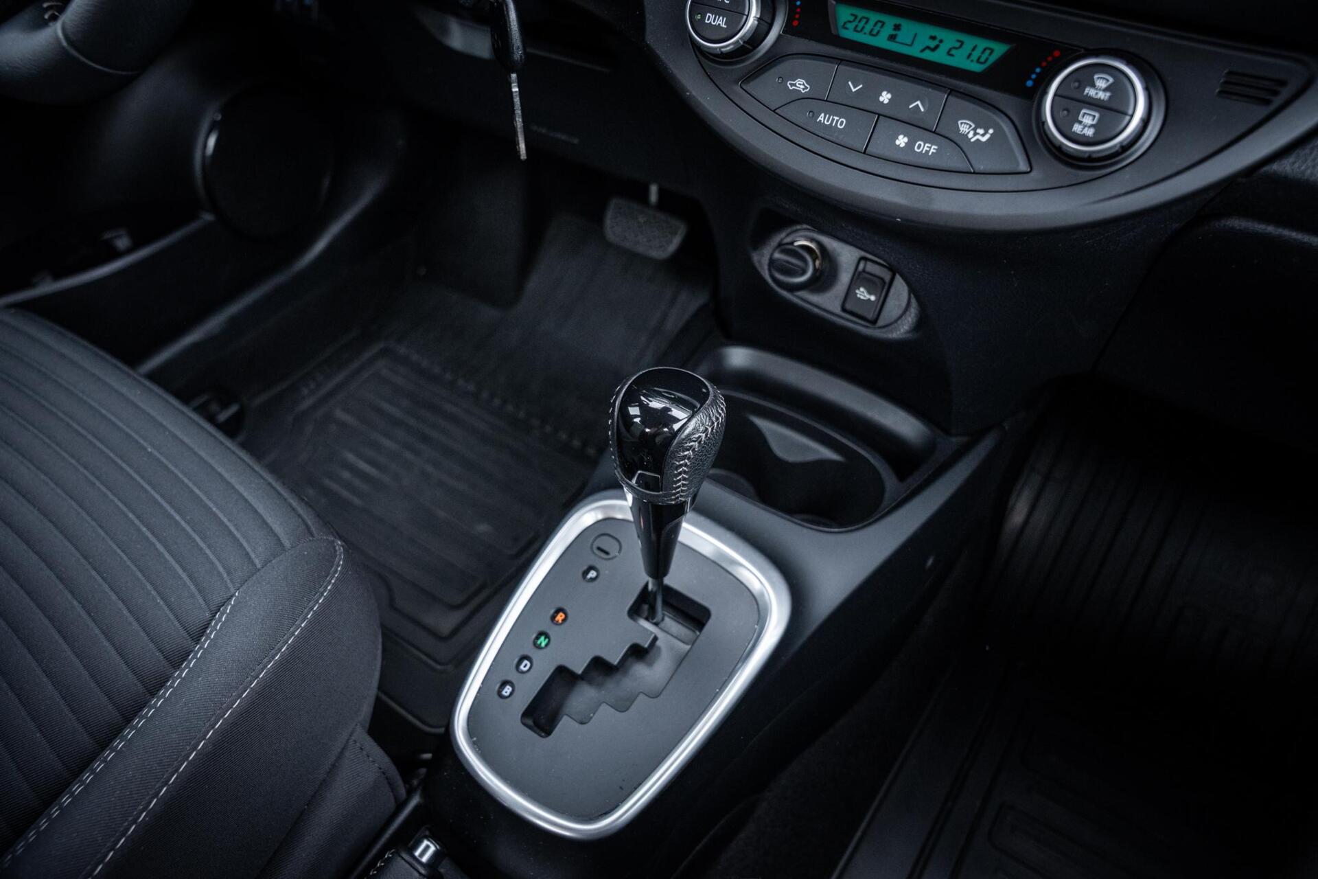 Foto van Toyota Toyota Yaris Hybrid