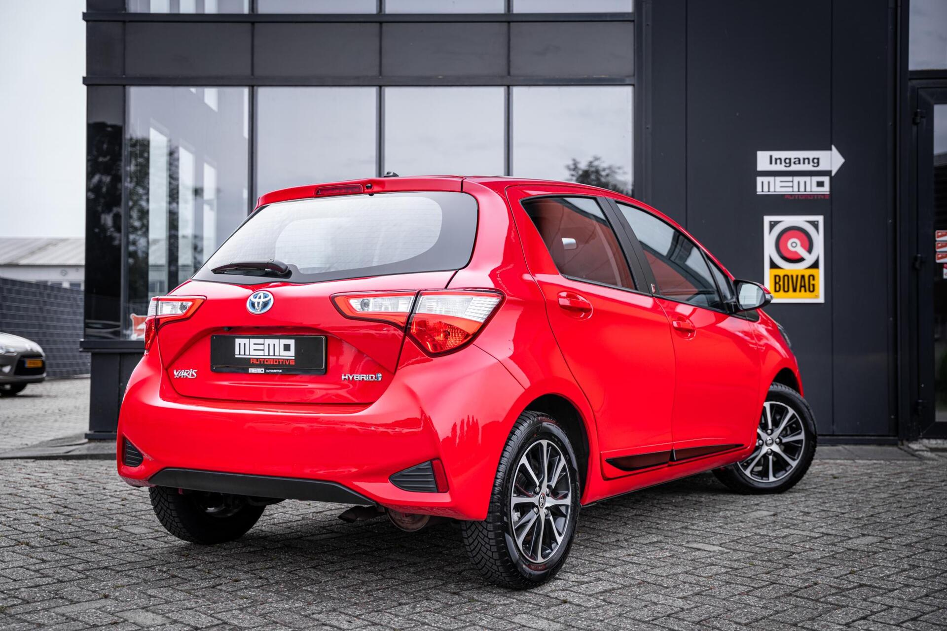 Foto van Toyota Toyota Yaris Hybrid
