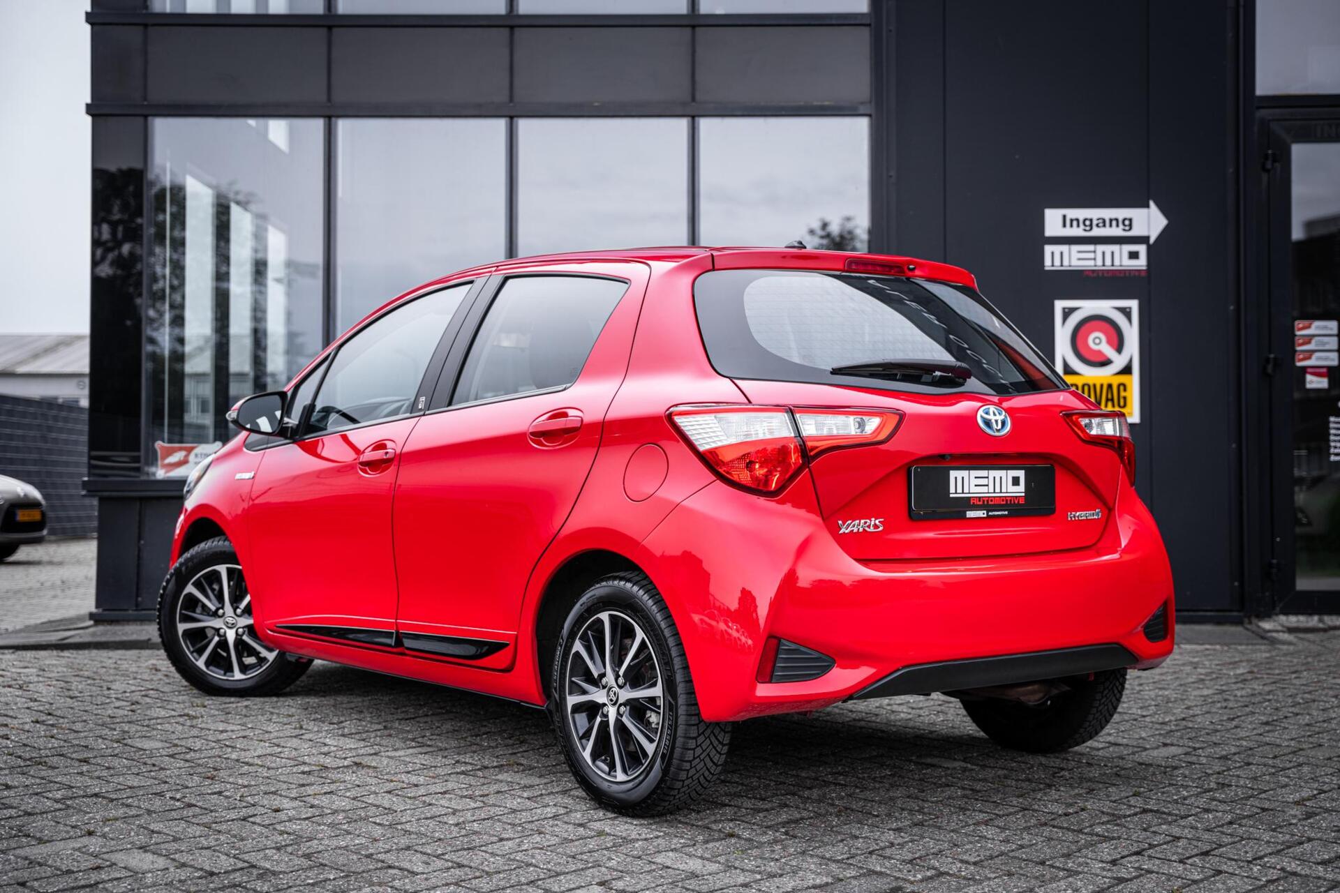 Foto van Toyota Toyota Yaris Hybrid