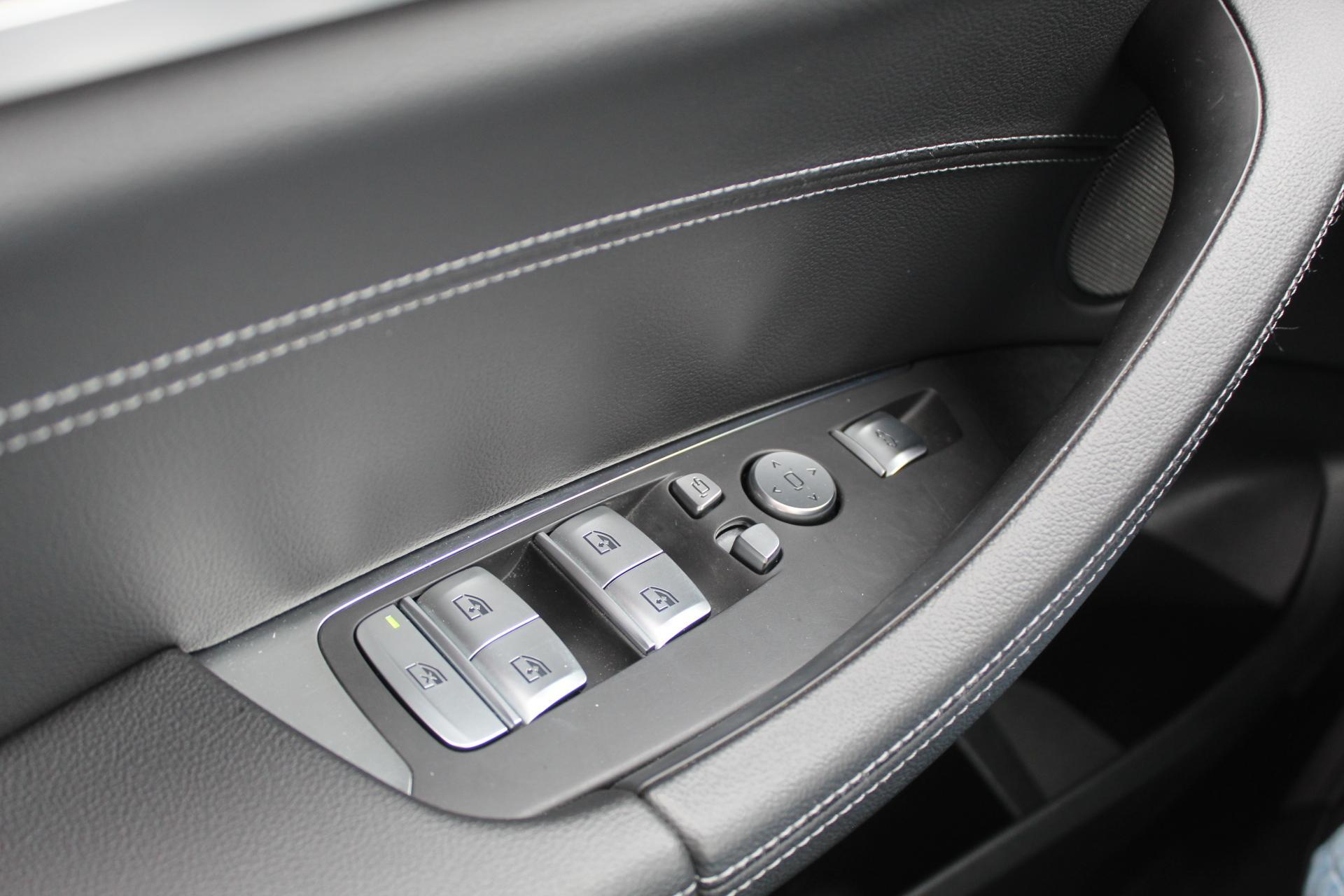 Foto van BMW Ix3