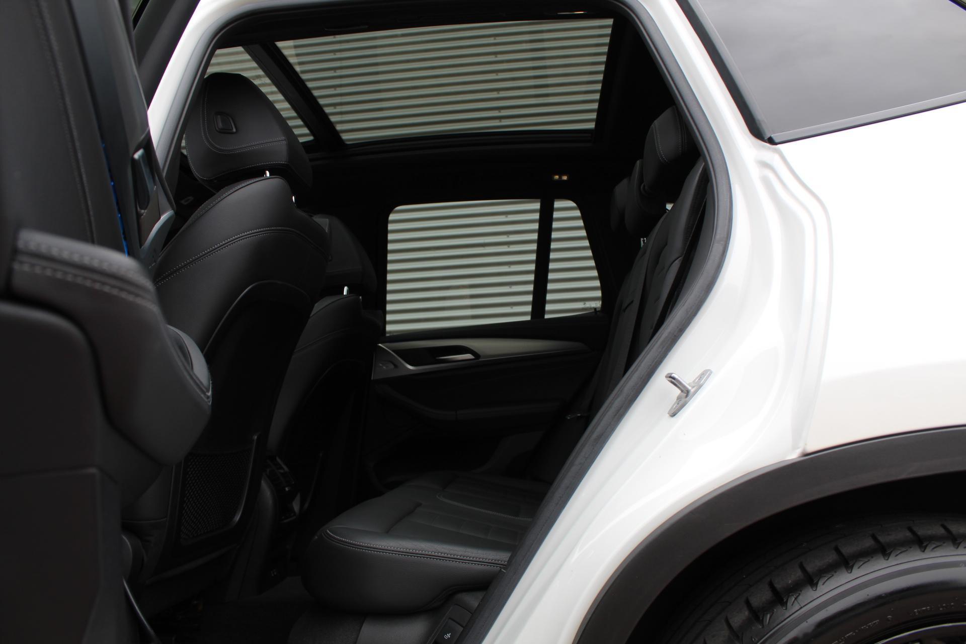 Foto van BMW Ix3