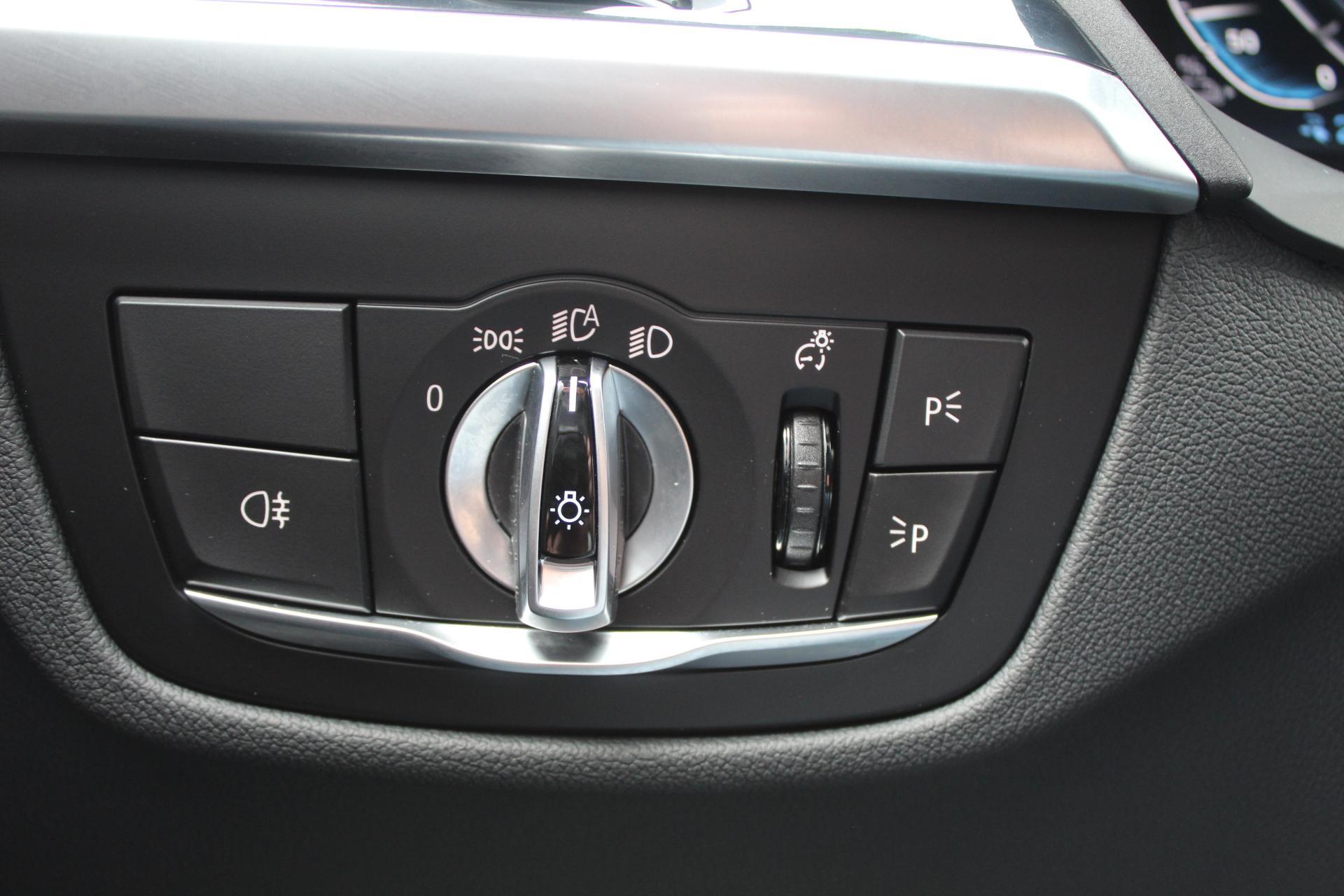 Foto van BMW Ix3