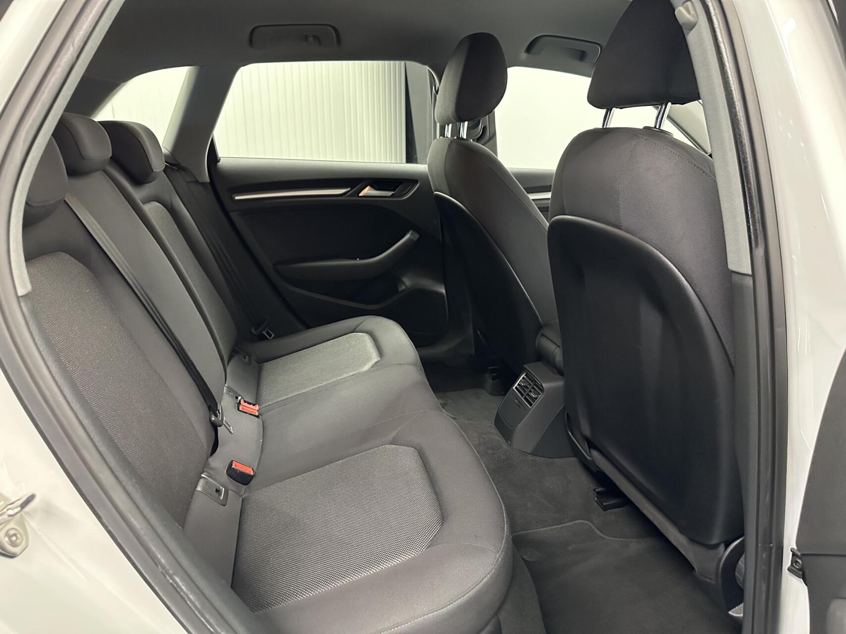 Foto van Audi A3 Sportback E-tron