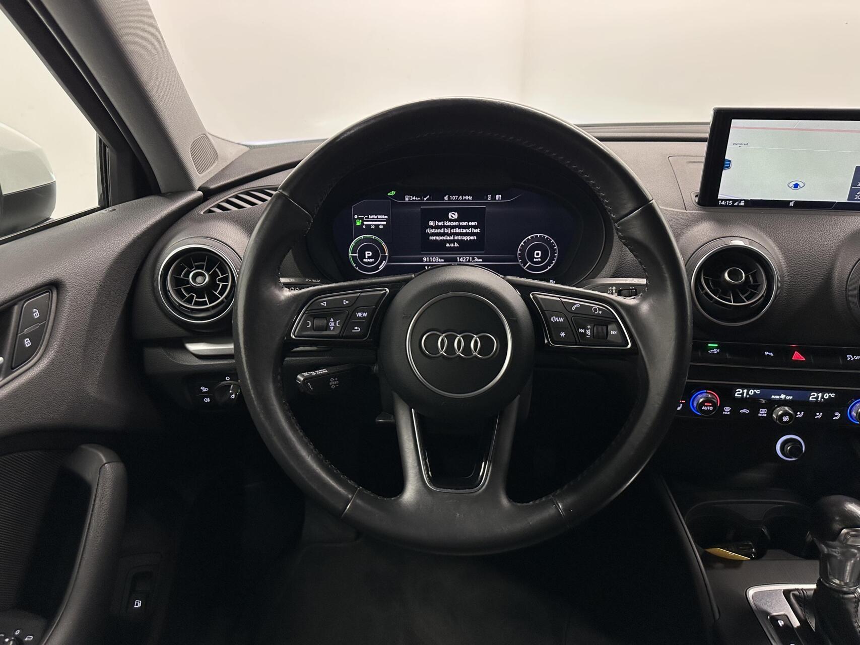 Foto van Audi A3 Sportback E-tron