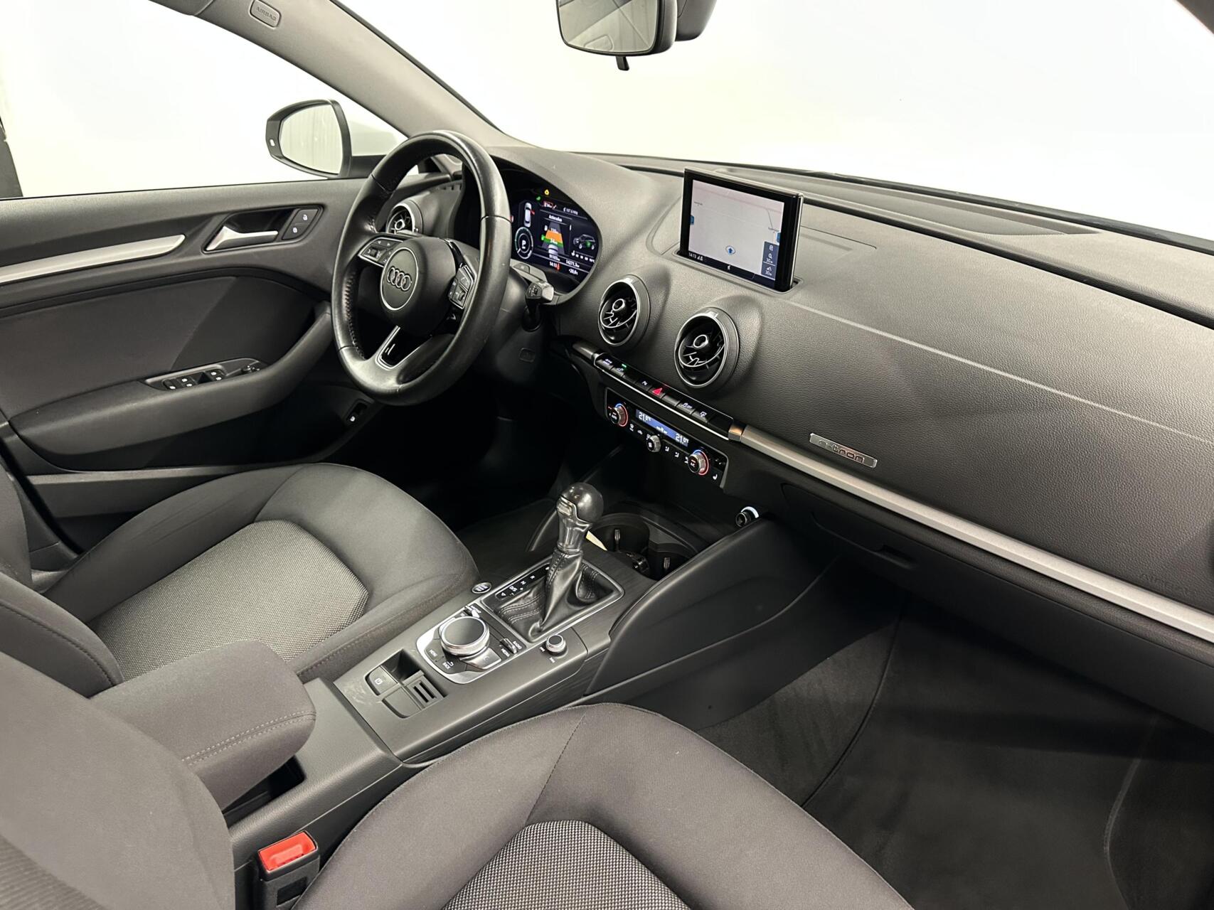Foto van Audi A3 Sportback E-tron