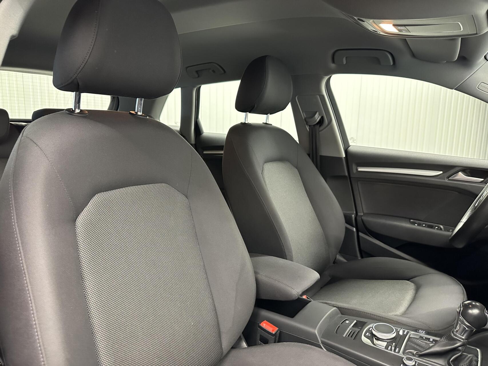 Foto van Audi A3 Sportback E-tron