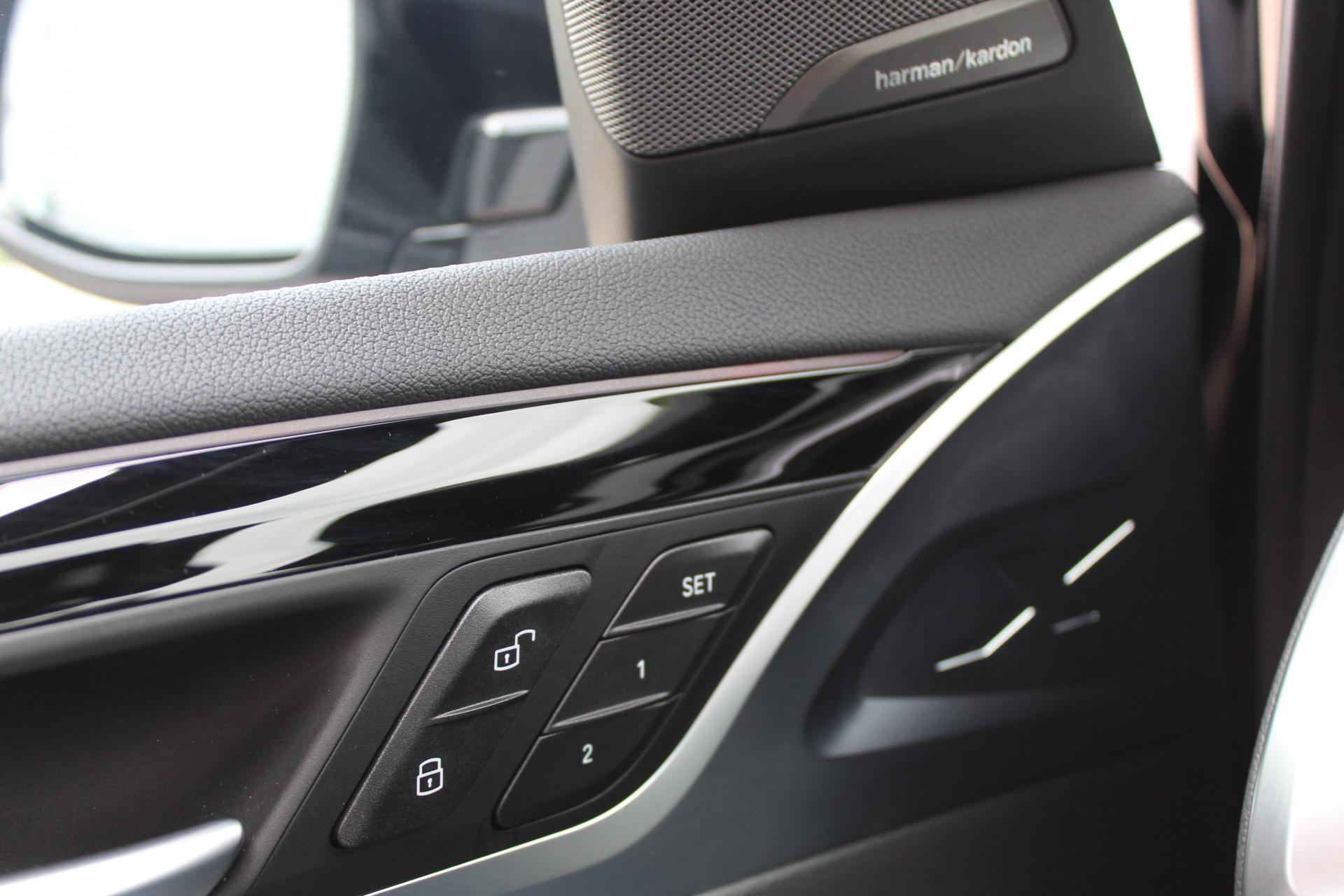 Foto van BMW Ix3