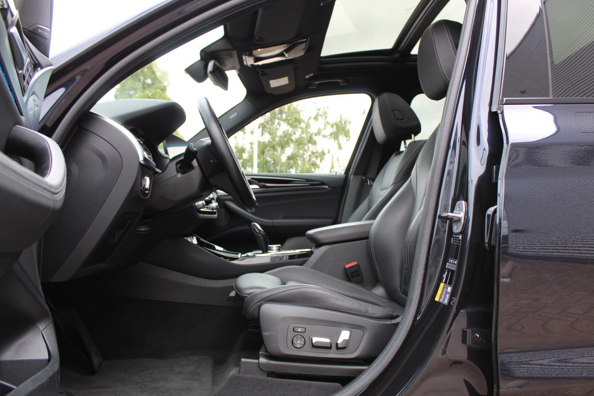 Foto van BMW Ix3